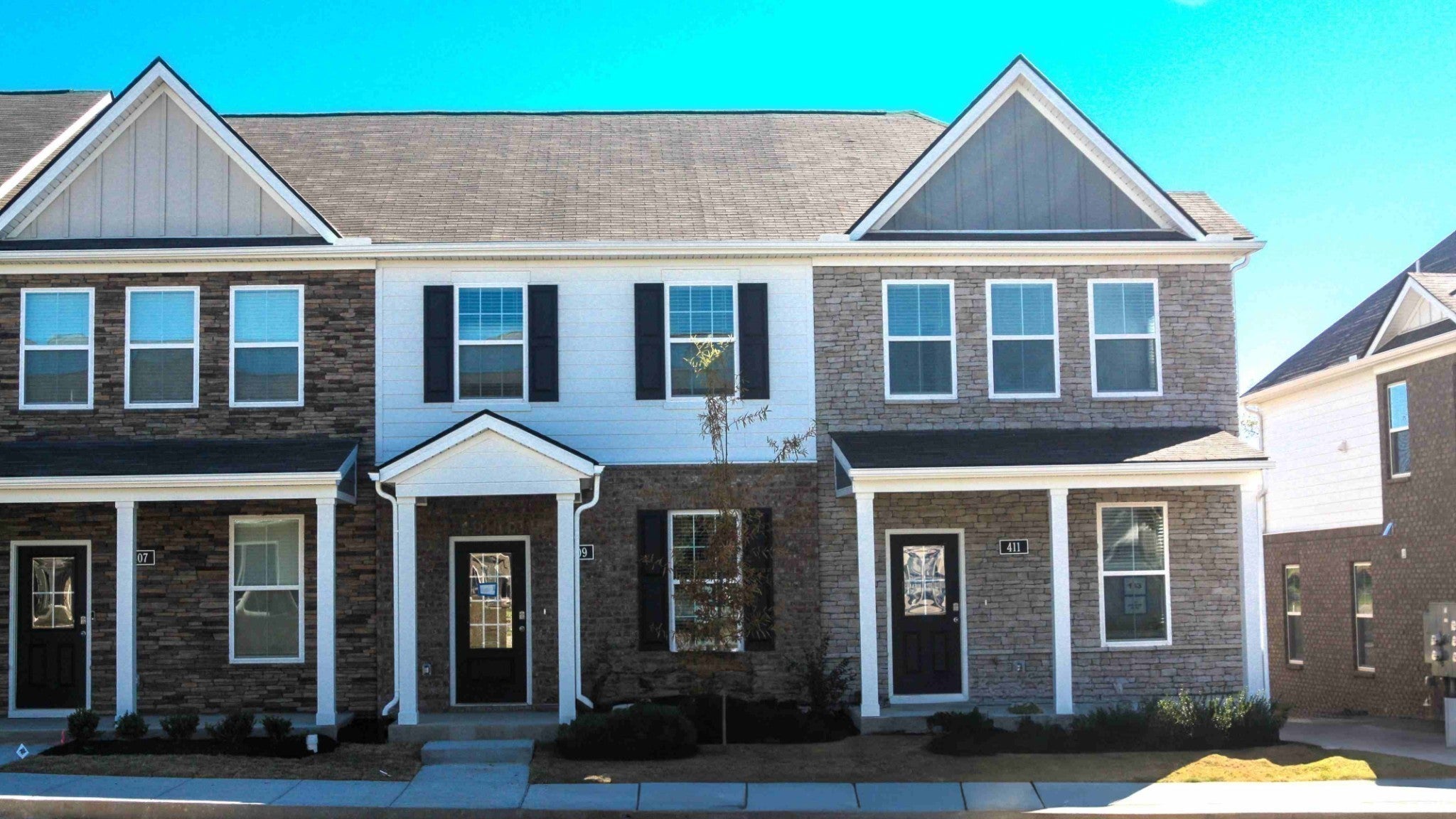 749 Ashbrook Drive