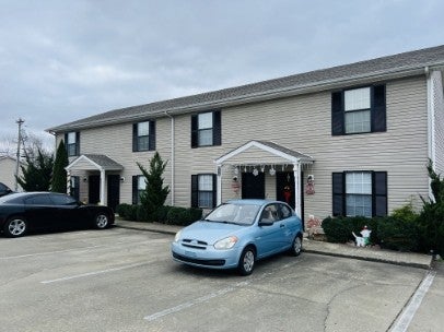 248 Executive Ave 1C