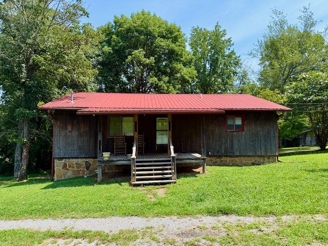 5615 Bartlett Rd