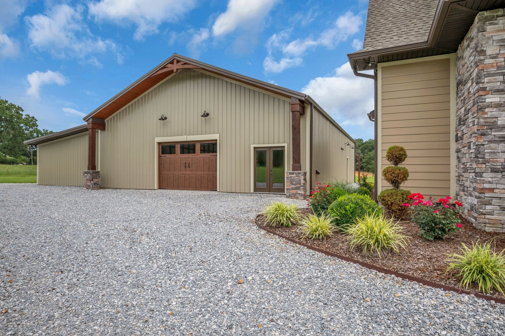 1261 Highway 48 S