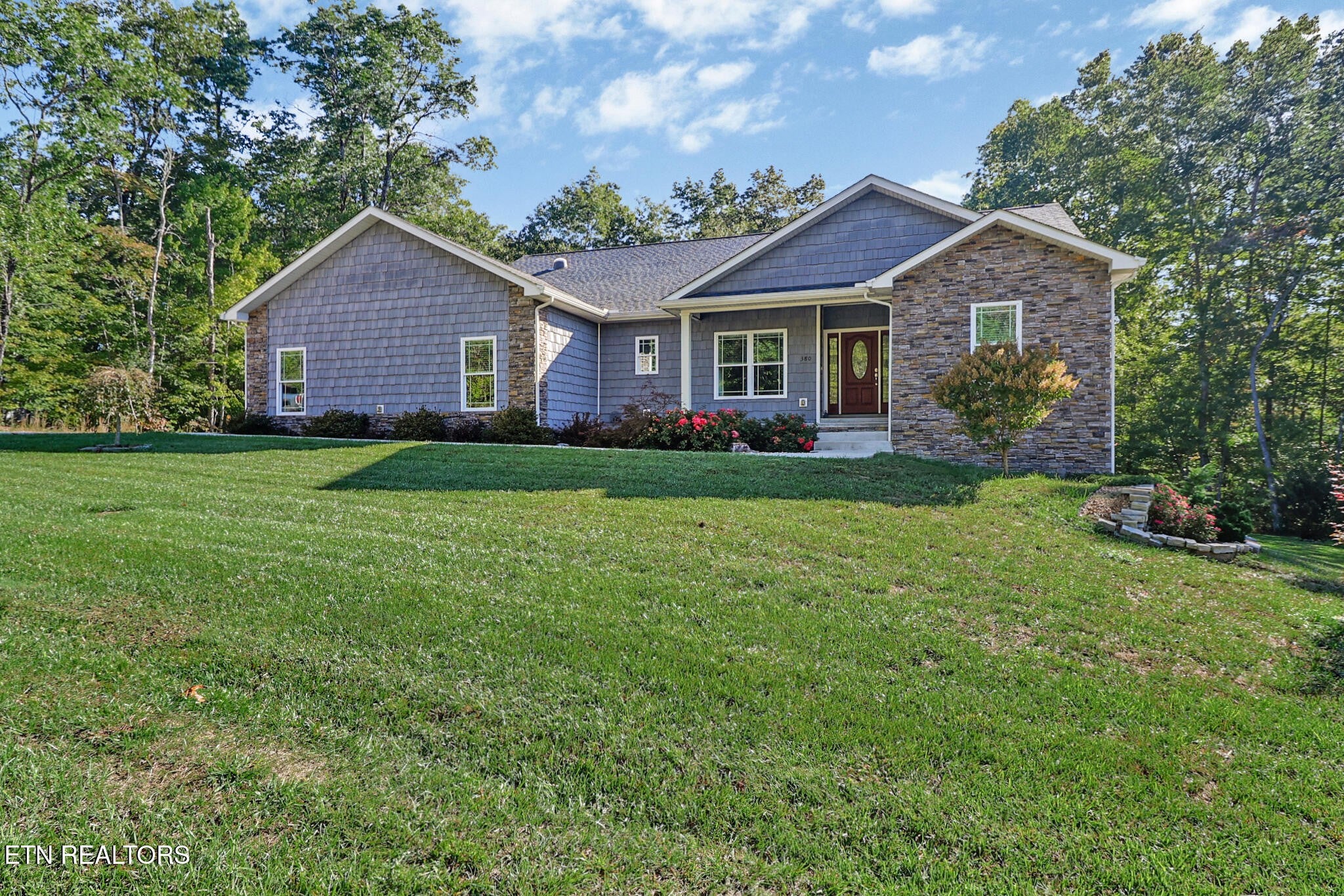 380 Mountain Preserve Pkwy