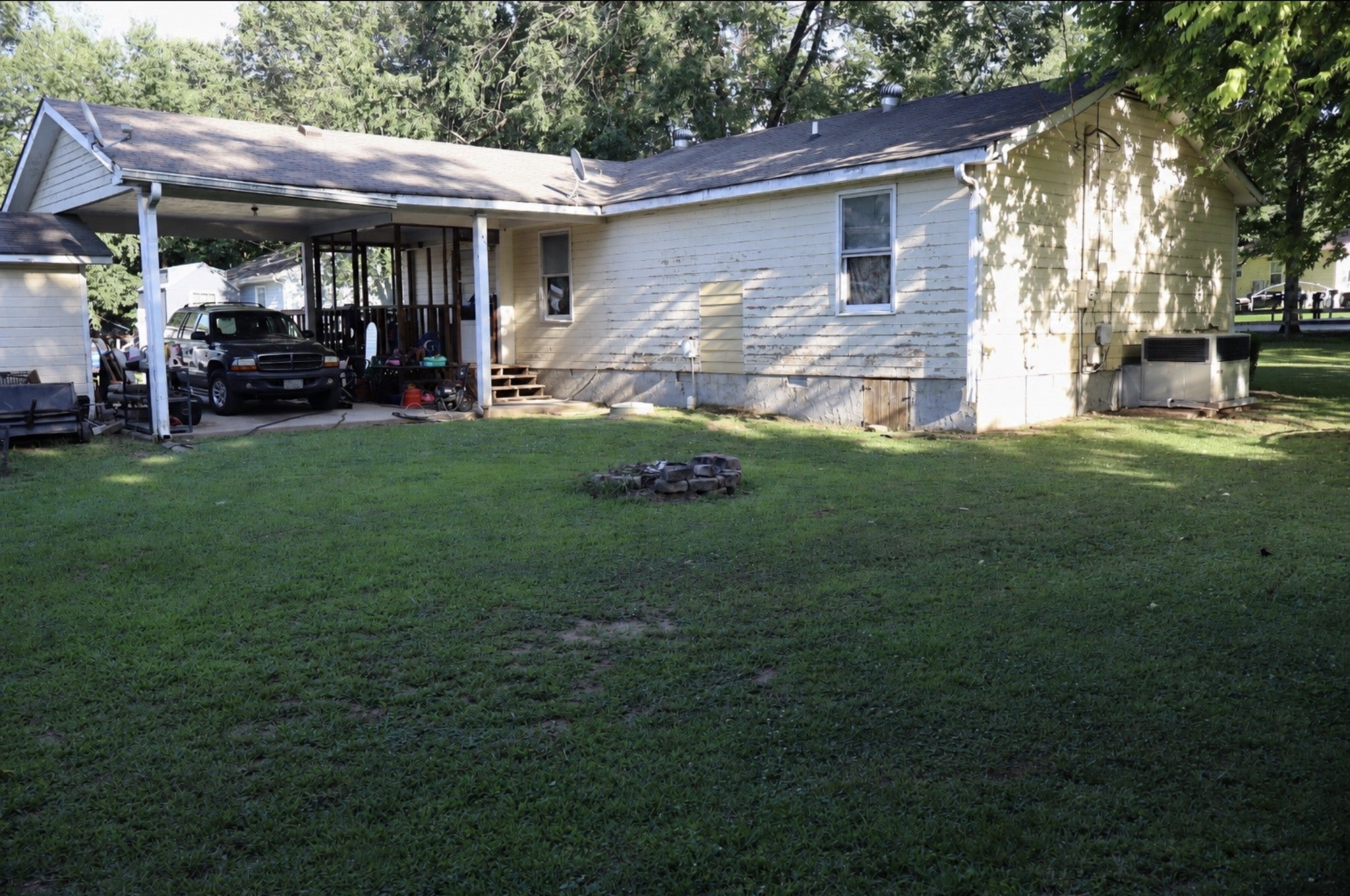 136 Good Neighbors Rd