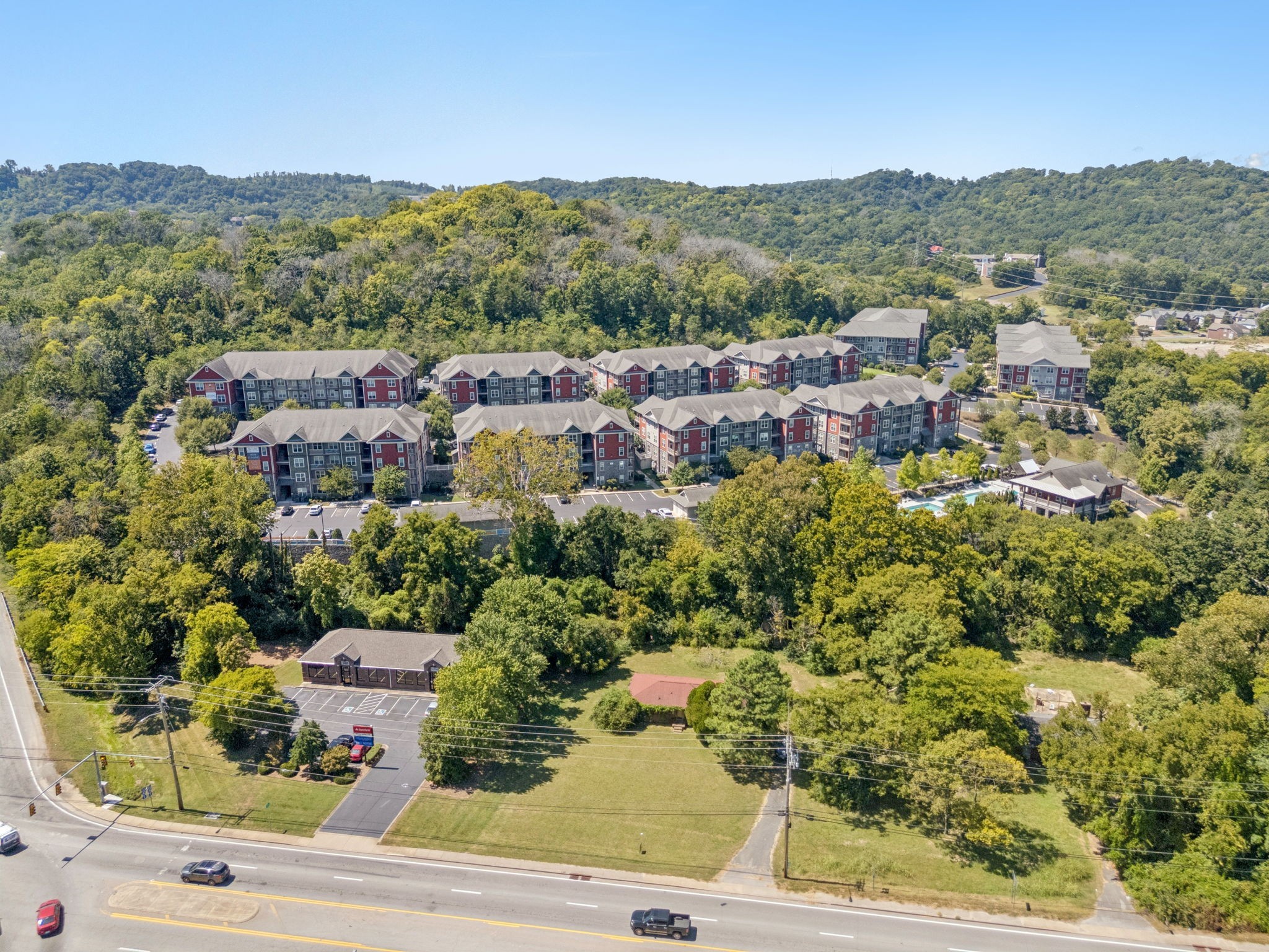 635 Old Hickory Blvd