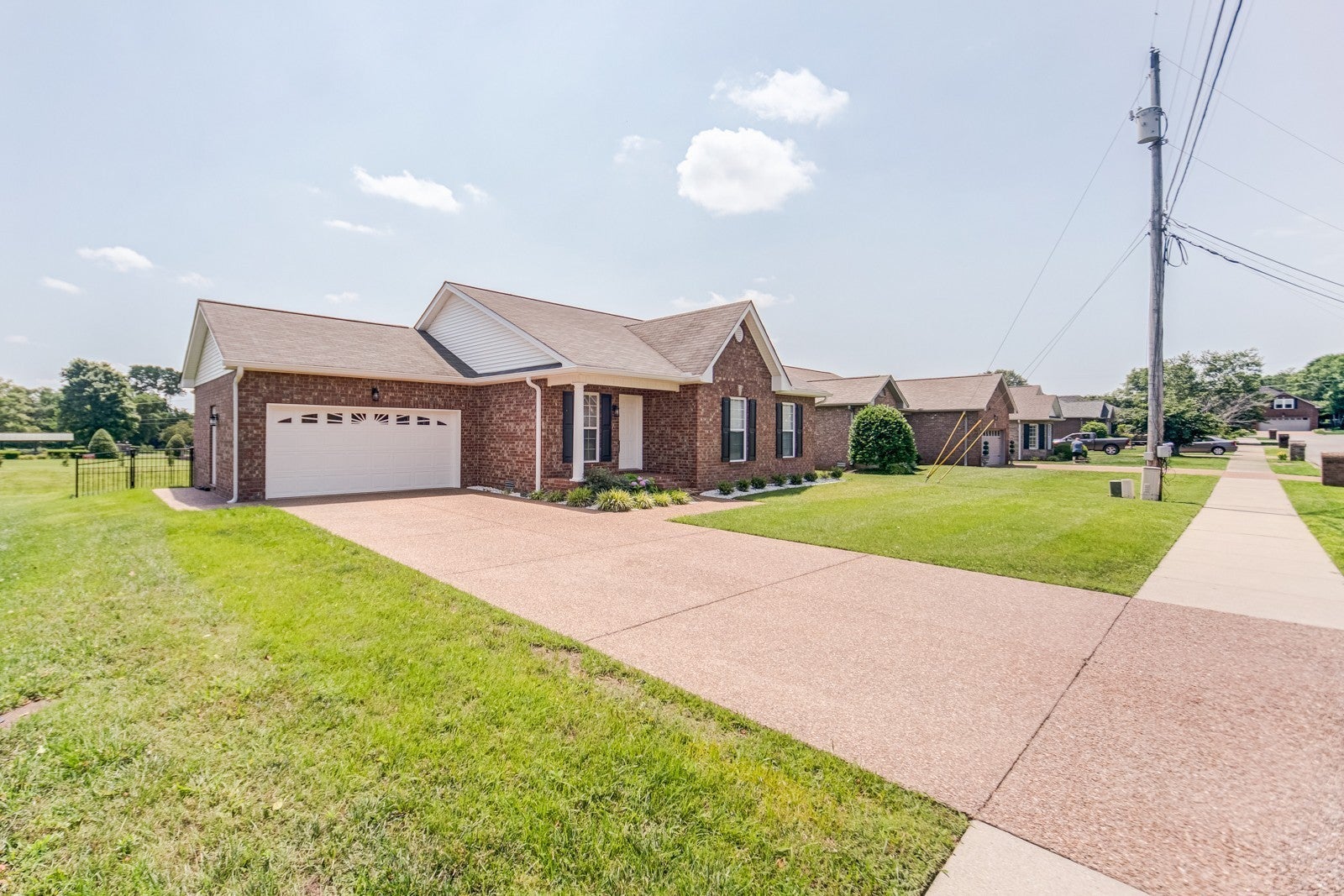 177 Hedgeway Ct