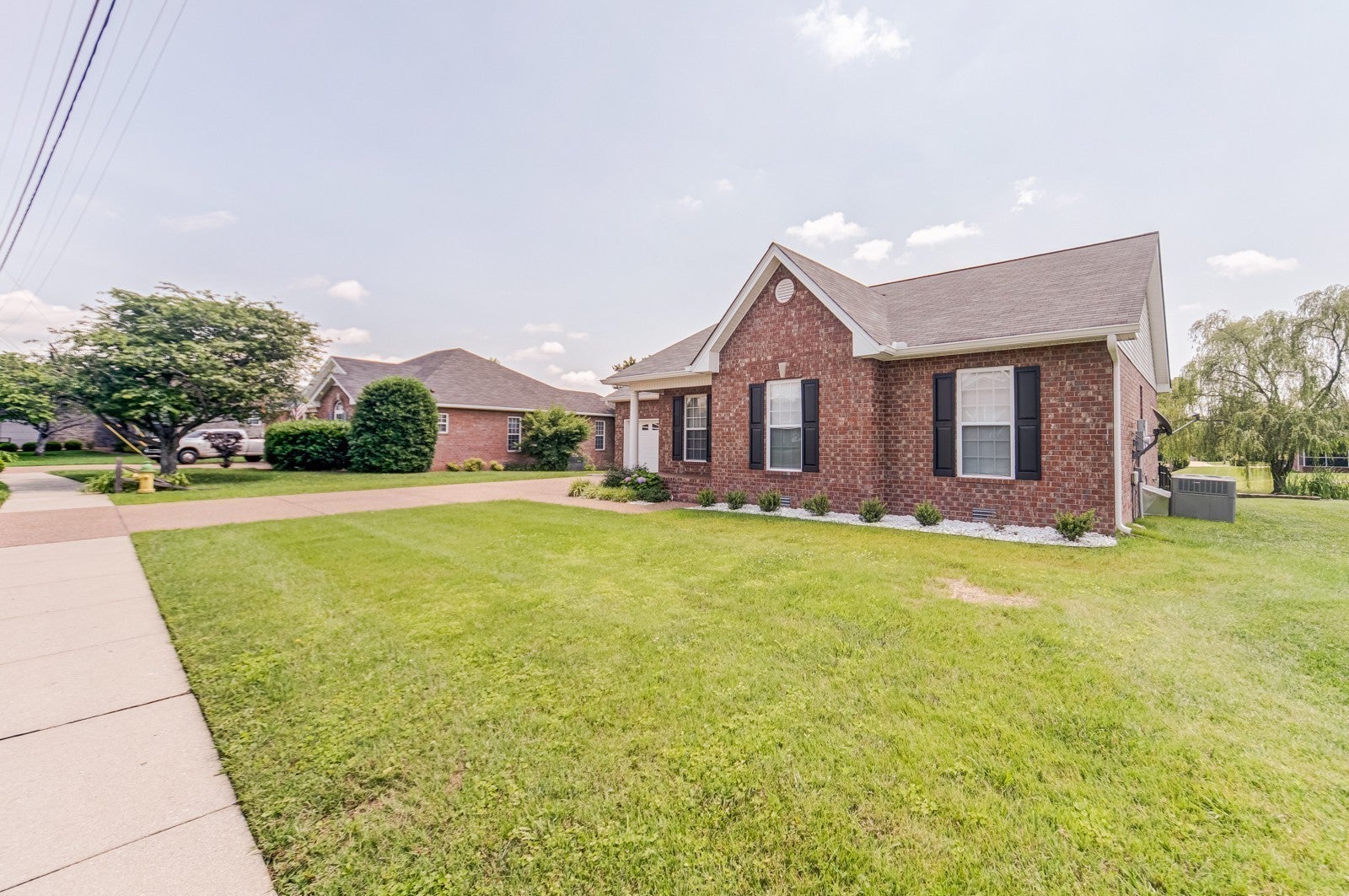 177 Hedgeway Ct