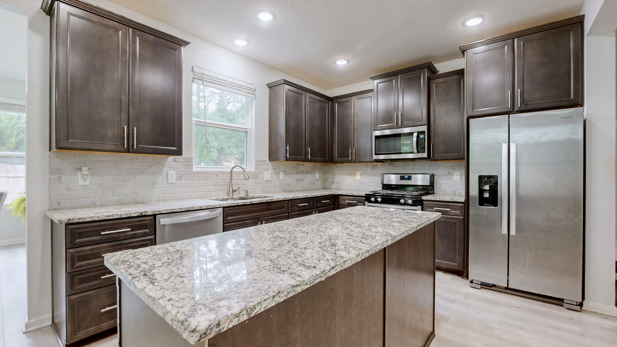 3614 Swanvale Ln