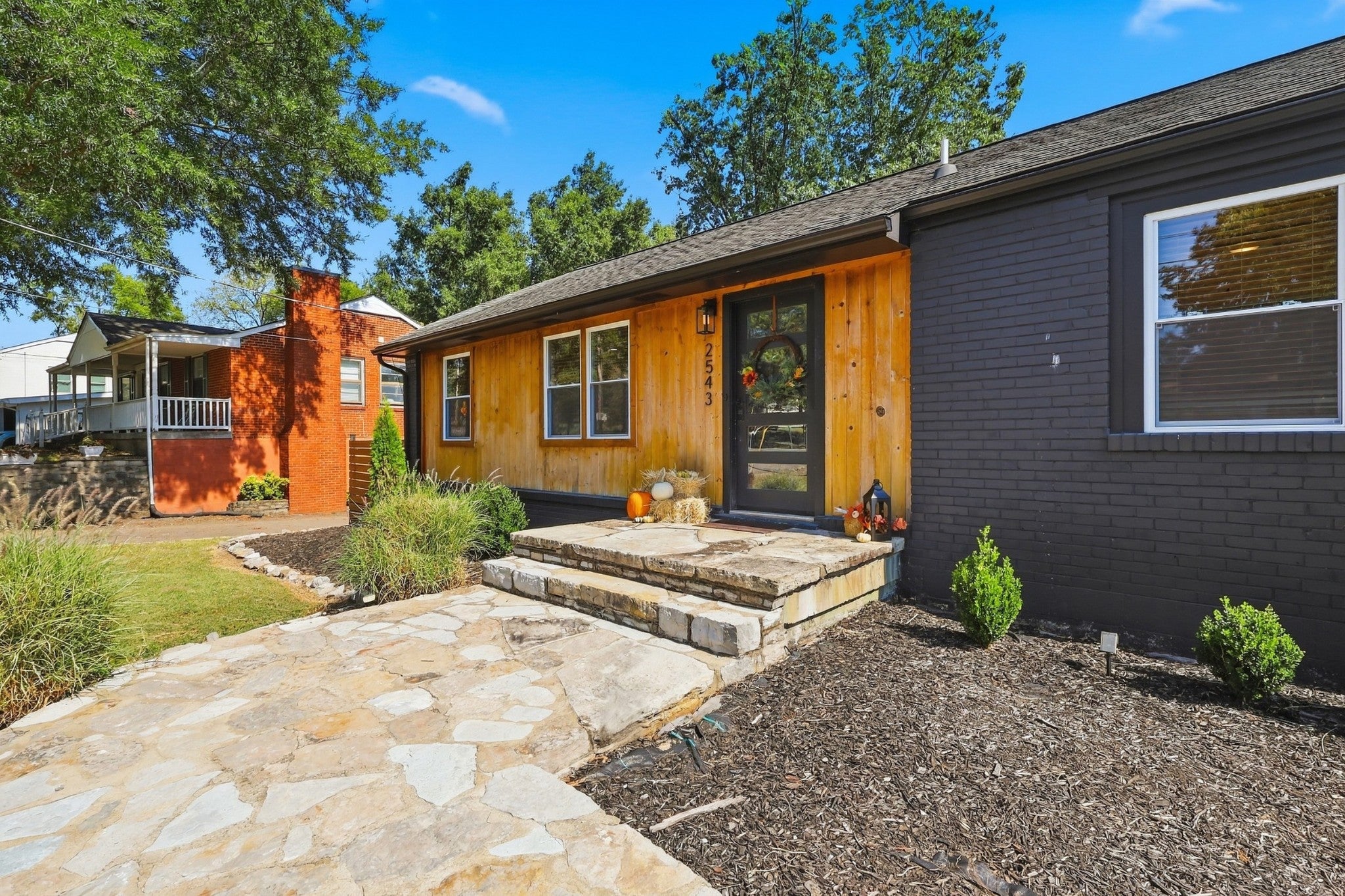 2543 Woodberry Dr