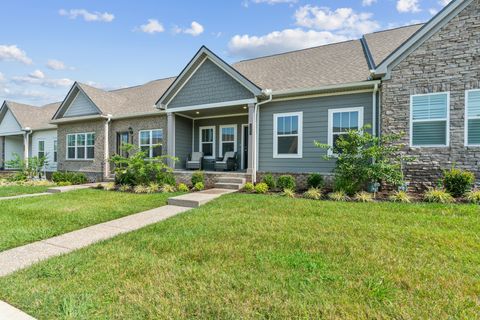 1566 Cedarbrooke Ln Lebanon TN 37090