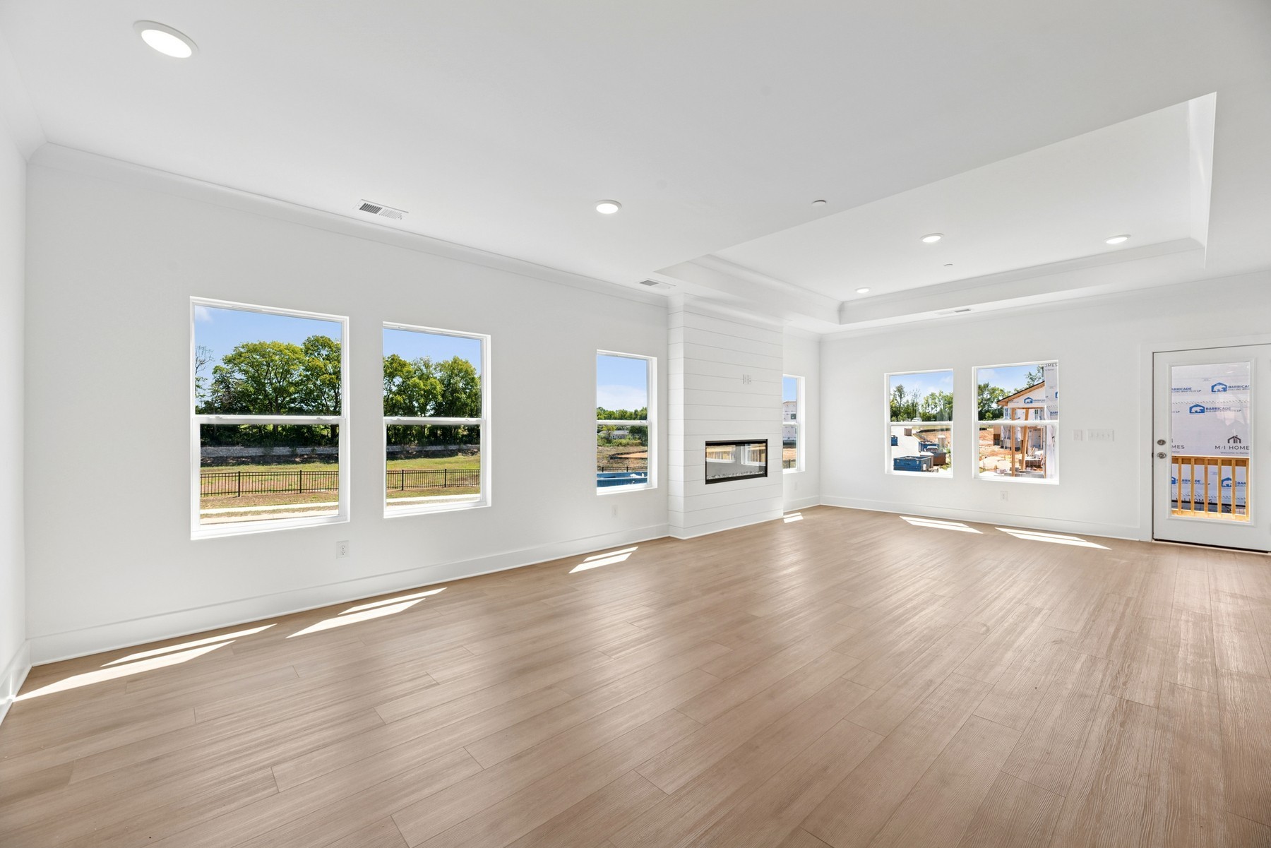 2560 Peaceful Valley Drive