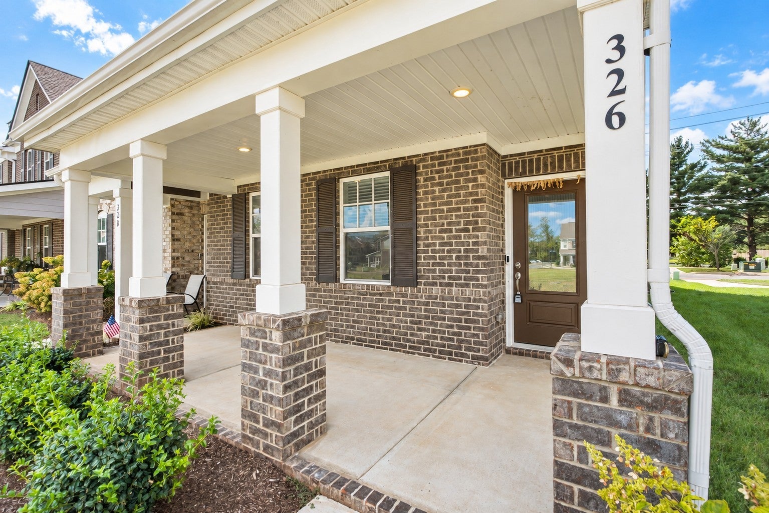326 Lydia Dr