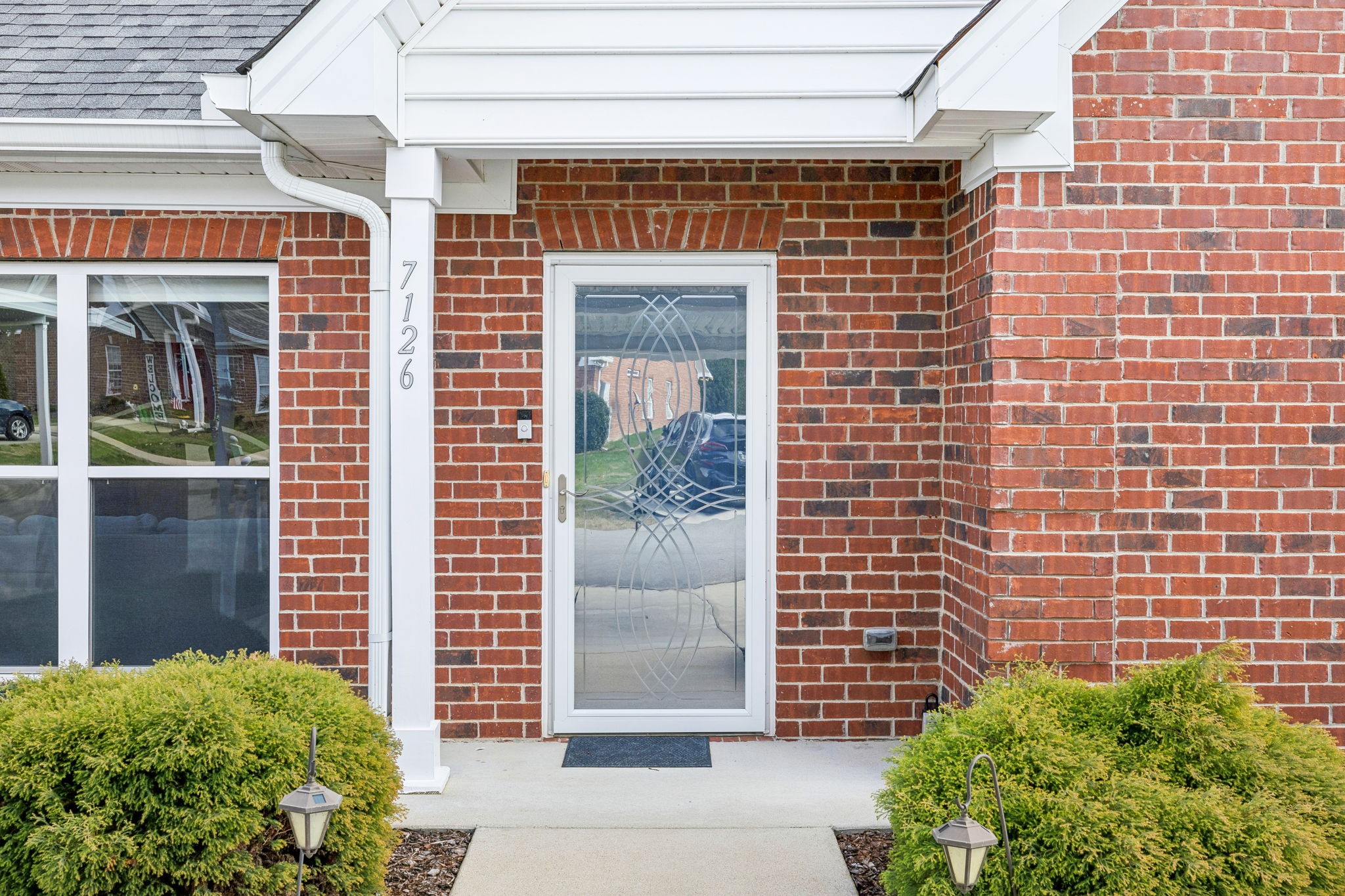 7126 Fernvale Springs Way