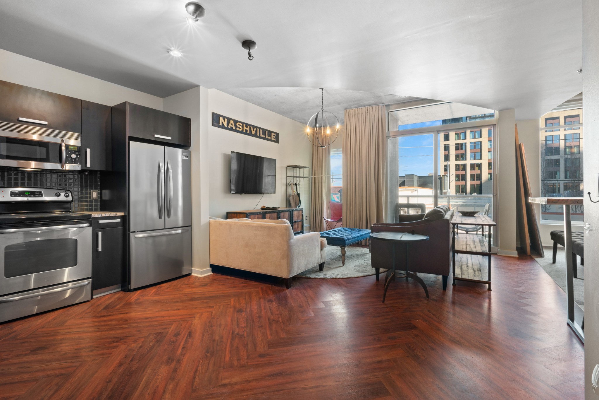 600 12th Ave S 405