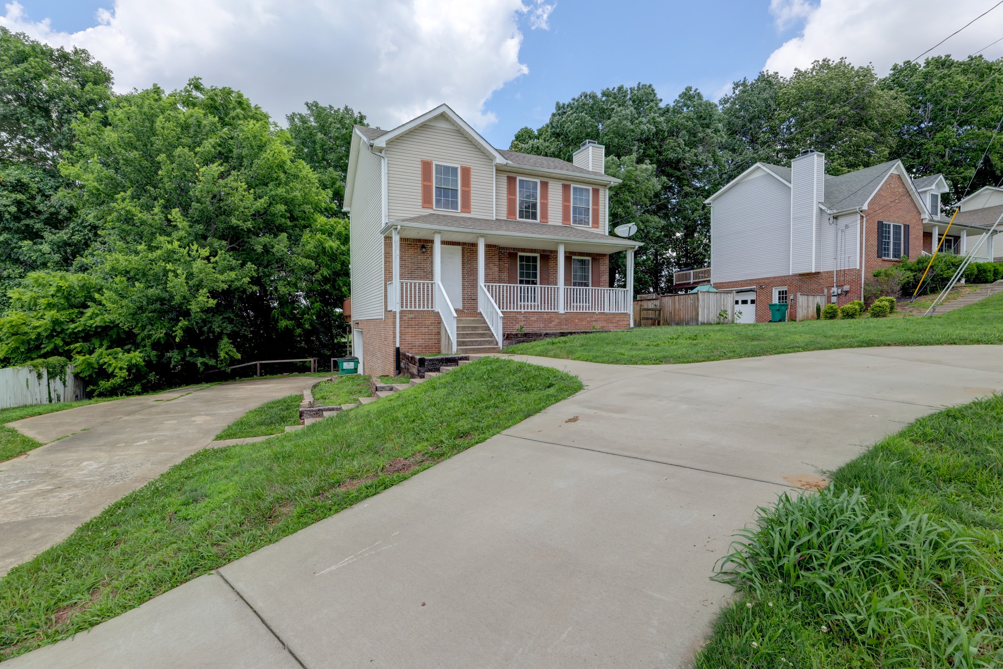 2587 Elkmont Dr