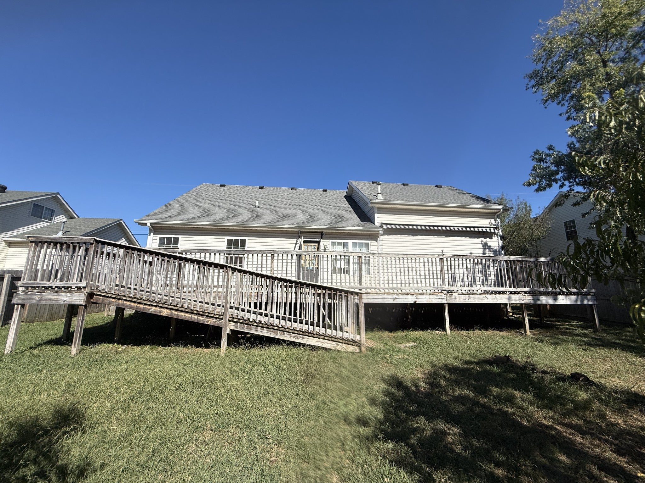 5320 Sunnyvale Dr