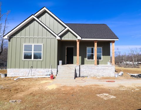 181 Rock House Hollow Rd Bethpage TN 37022