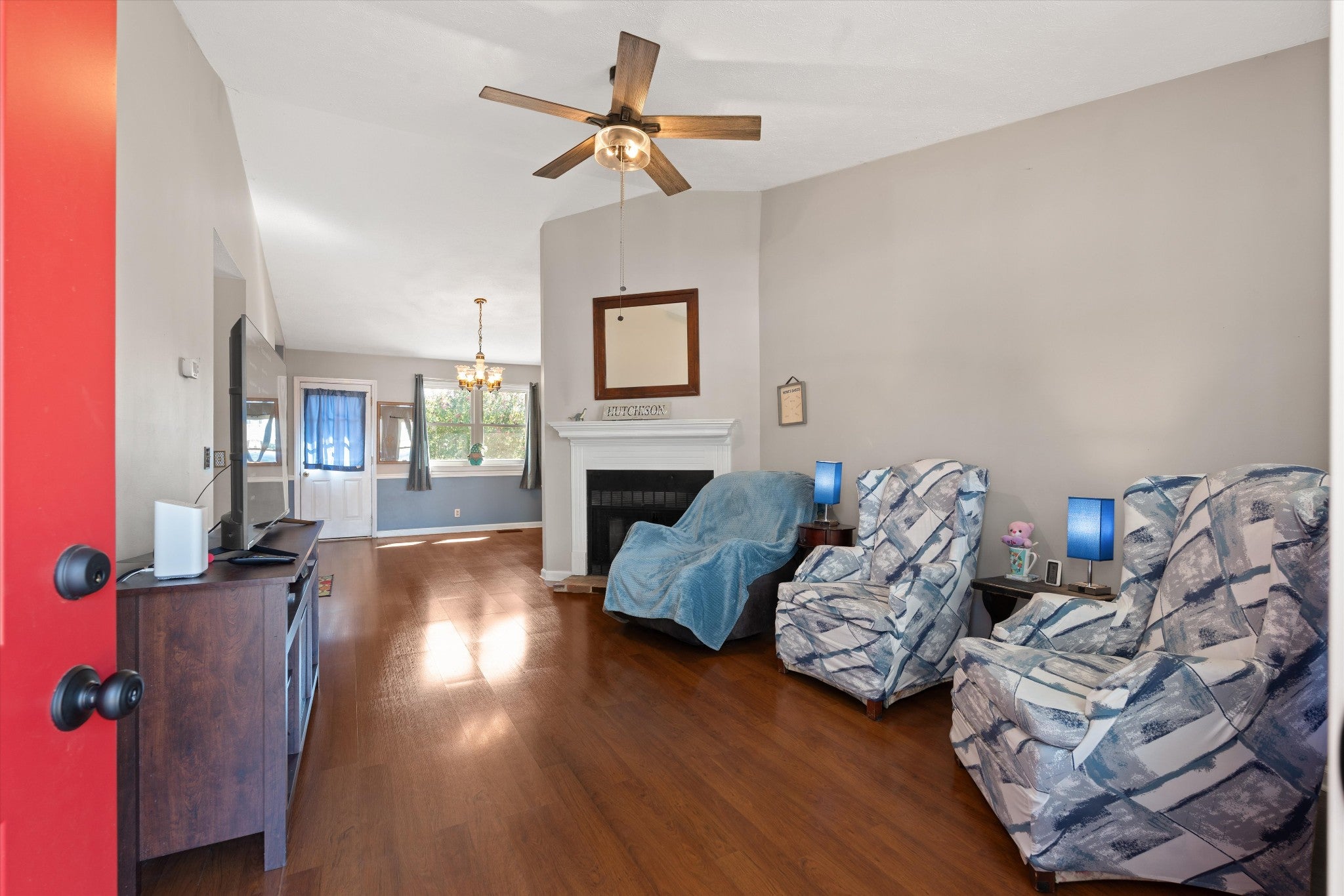 27 Rolling Meadows Dr