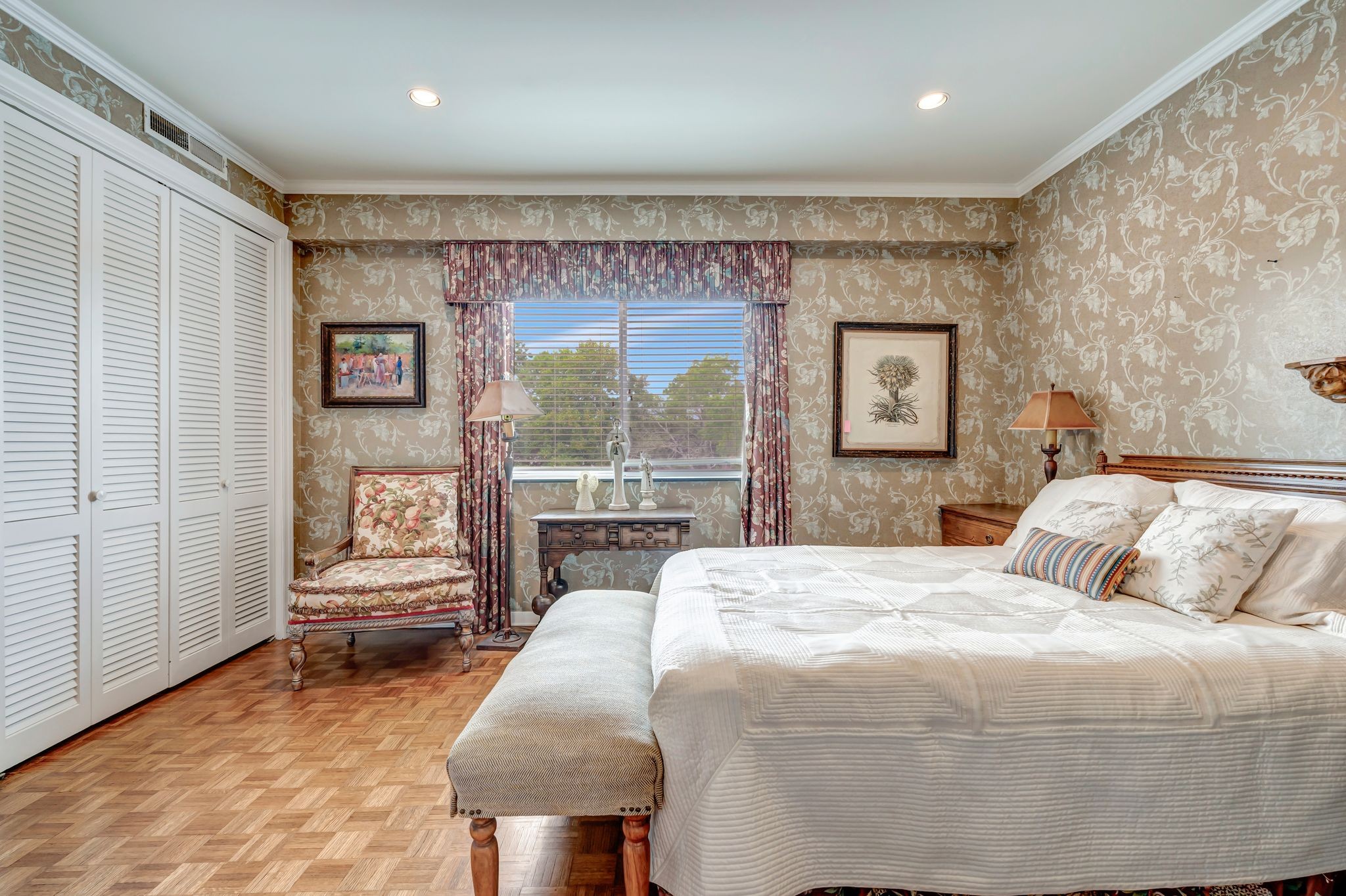 105 Leake Ave 42