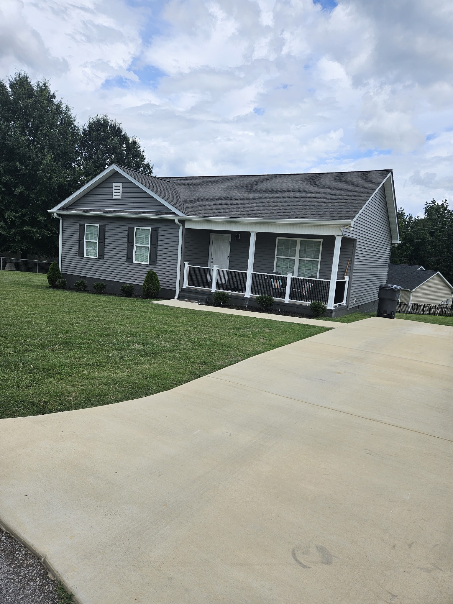 41 Chisam Ct