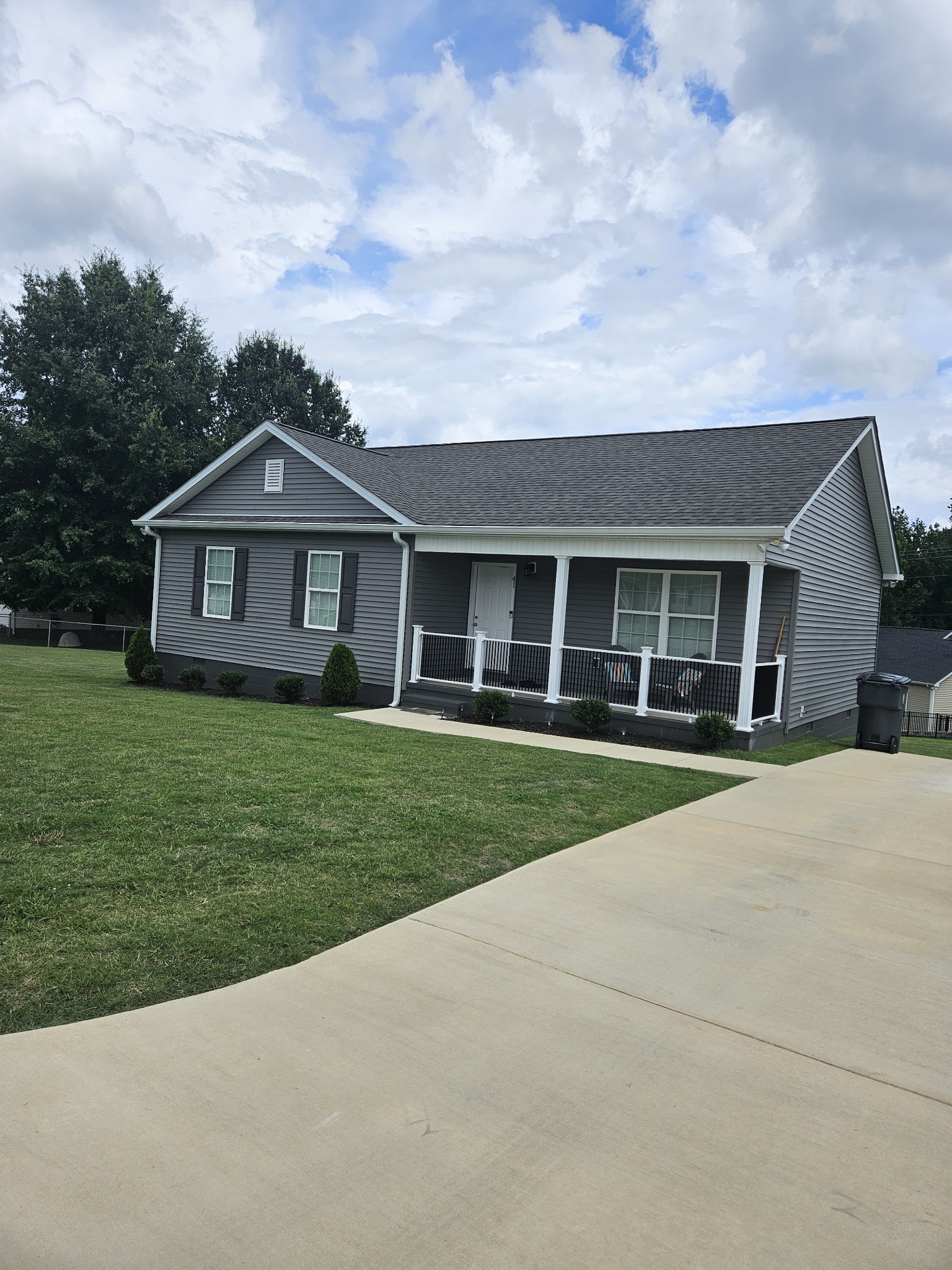 41 Chisam Ct