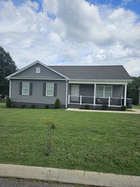 41 Chisam Ct McMinnville TN 37110