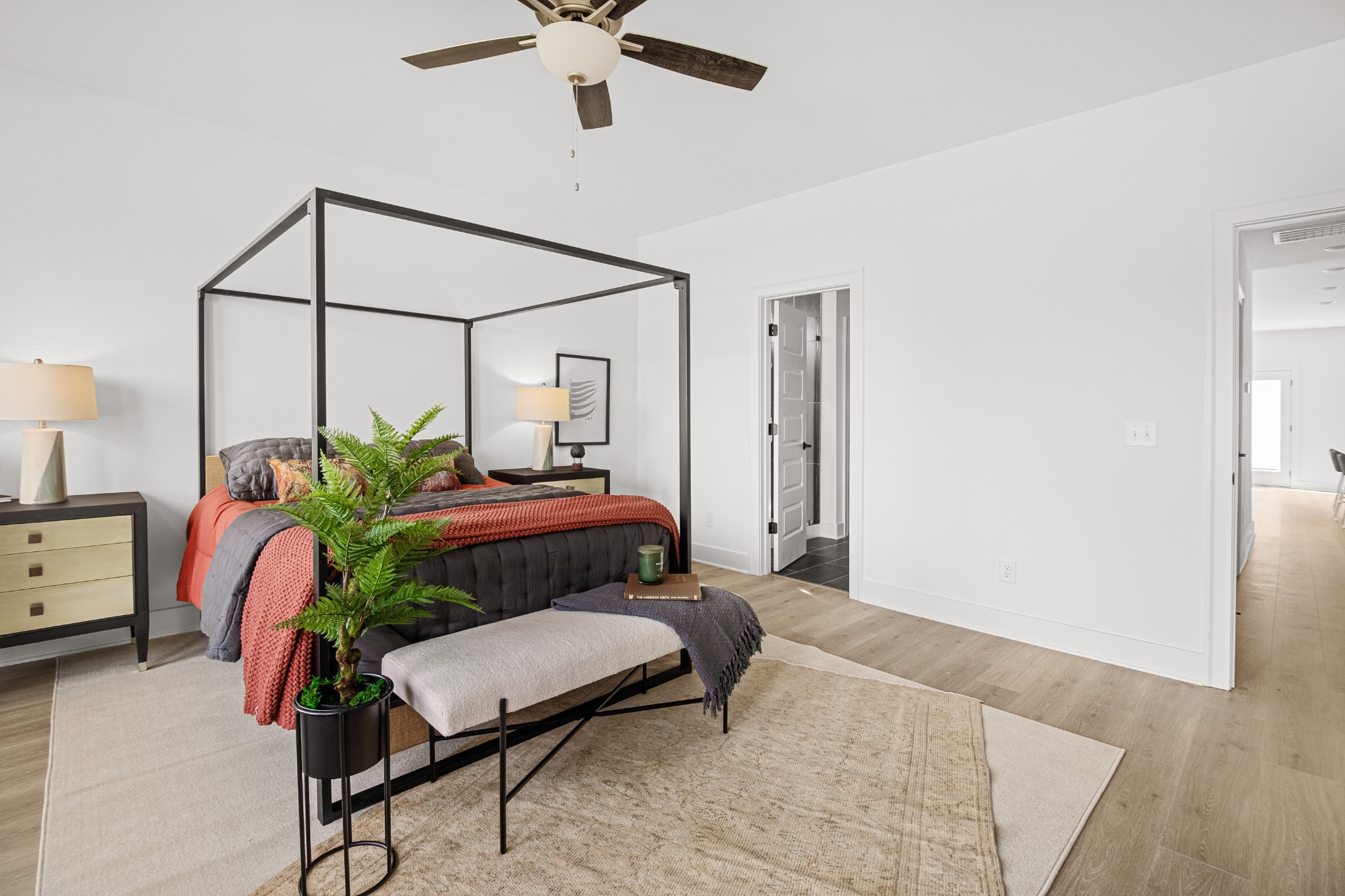 5073 Greentree