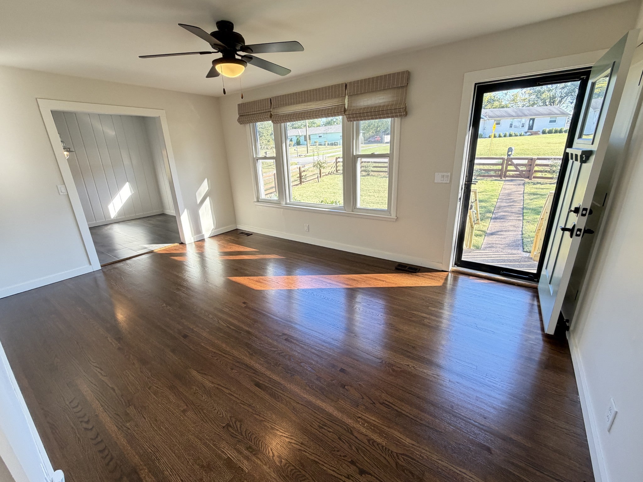 901 Apple Valley Rd