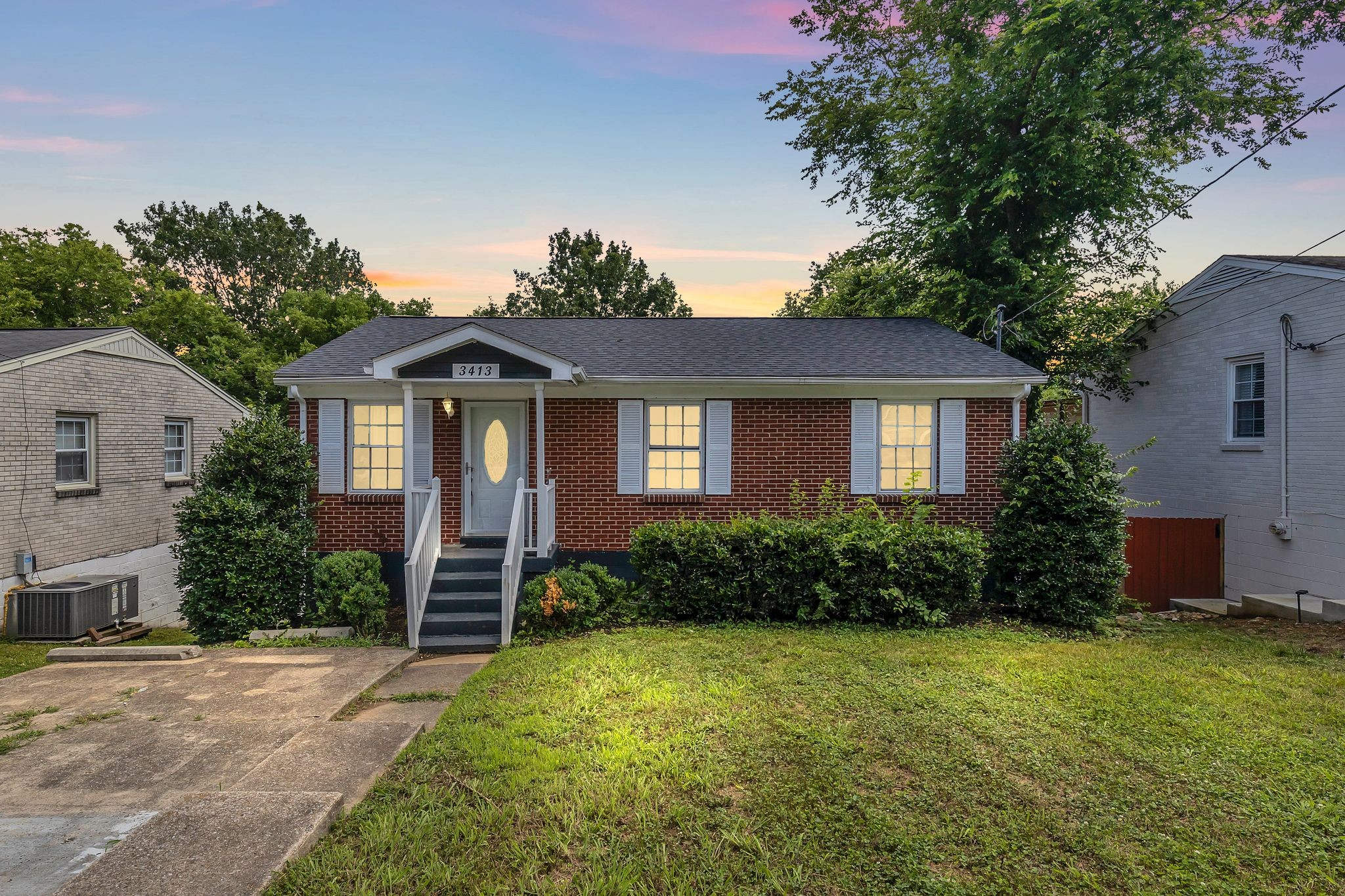3413 Dakota Ave