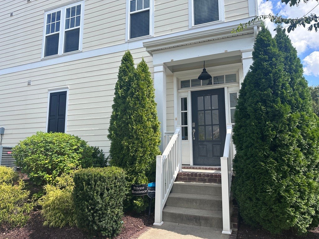 307 Kara Ln