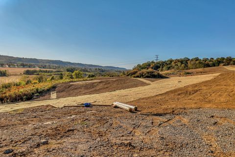 4 Hwy 12 N Ashland City TN 37015