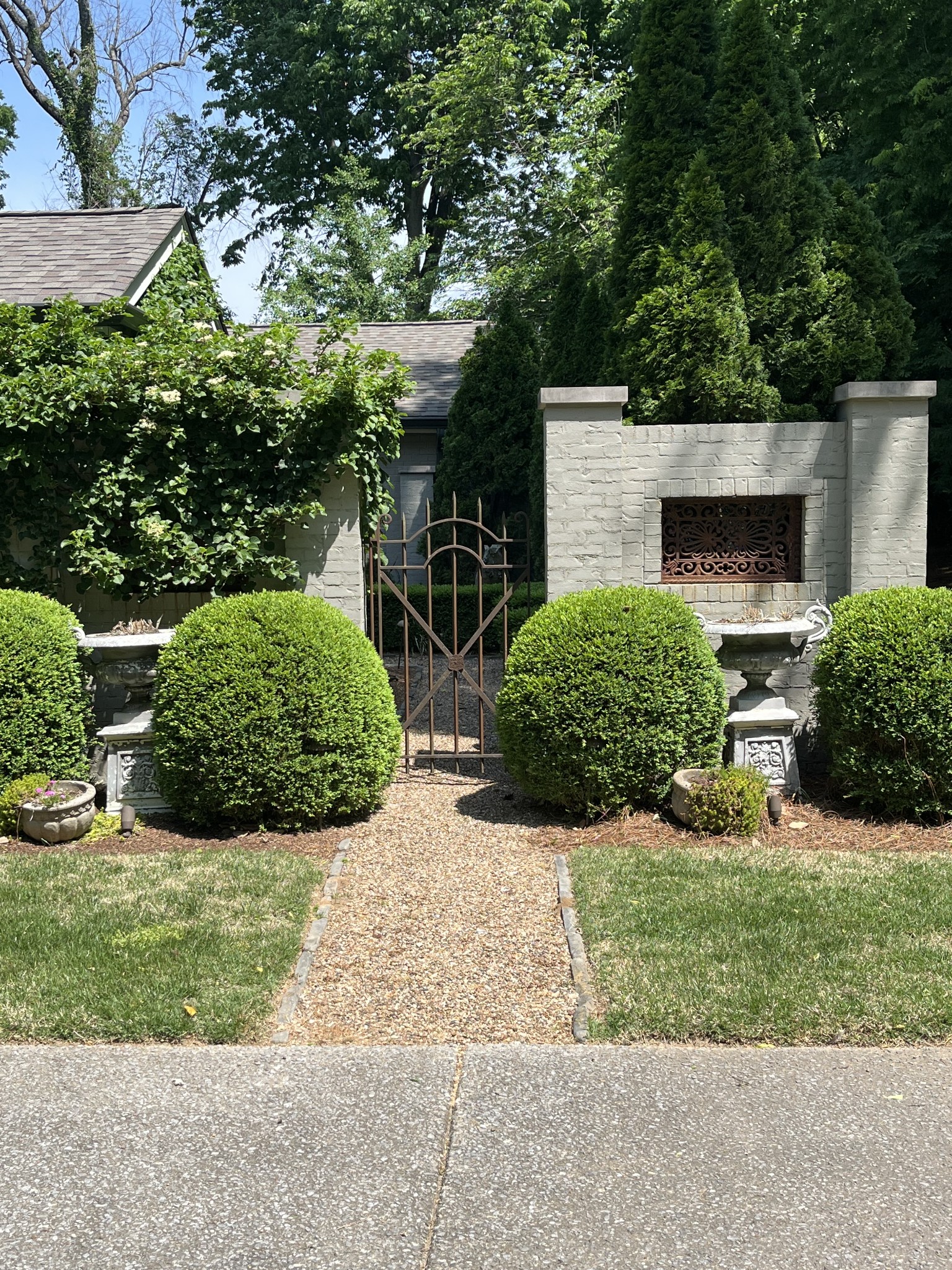 210 Battle Ave, Franklin TN 37064 3-bed home, photo 5 of 30