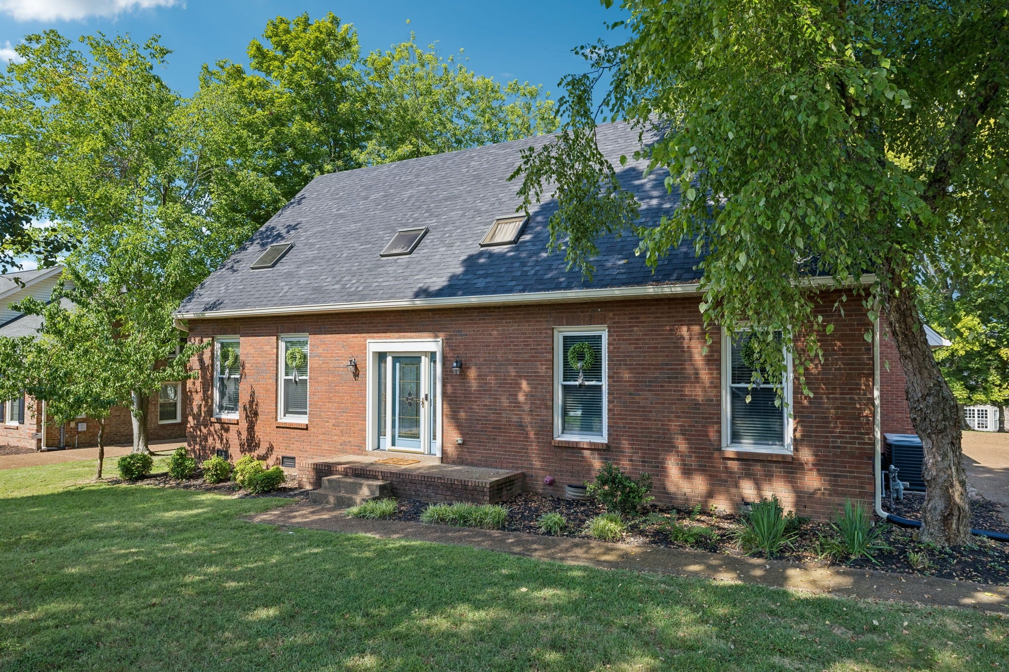 836 Rachel Dr