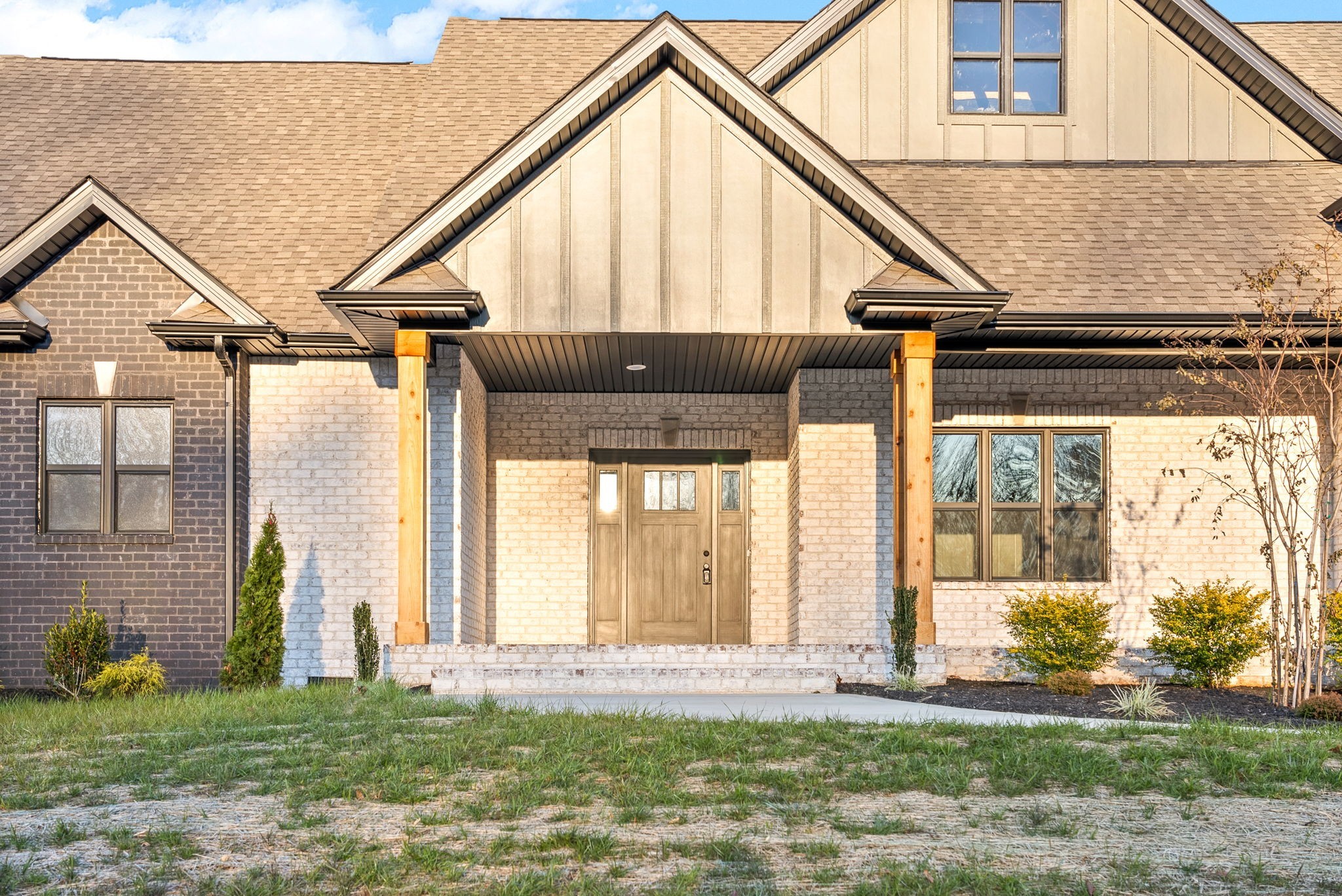 1311 Reda Dr