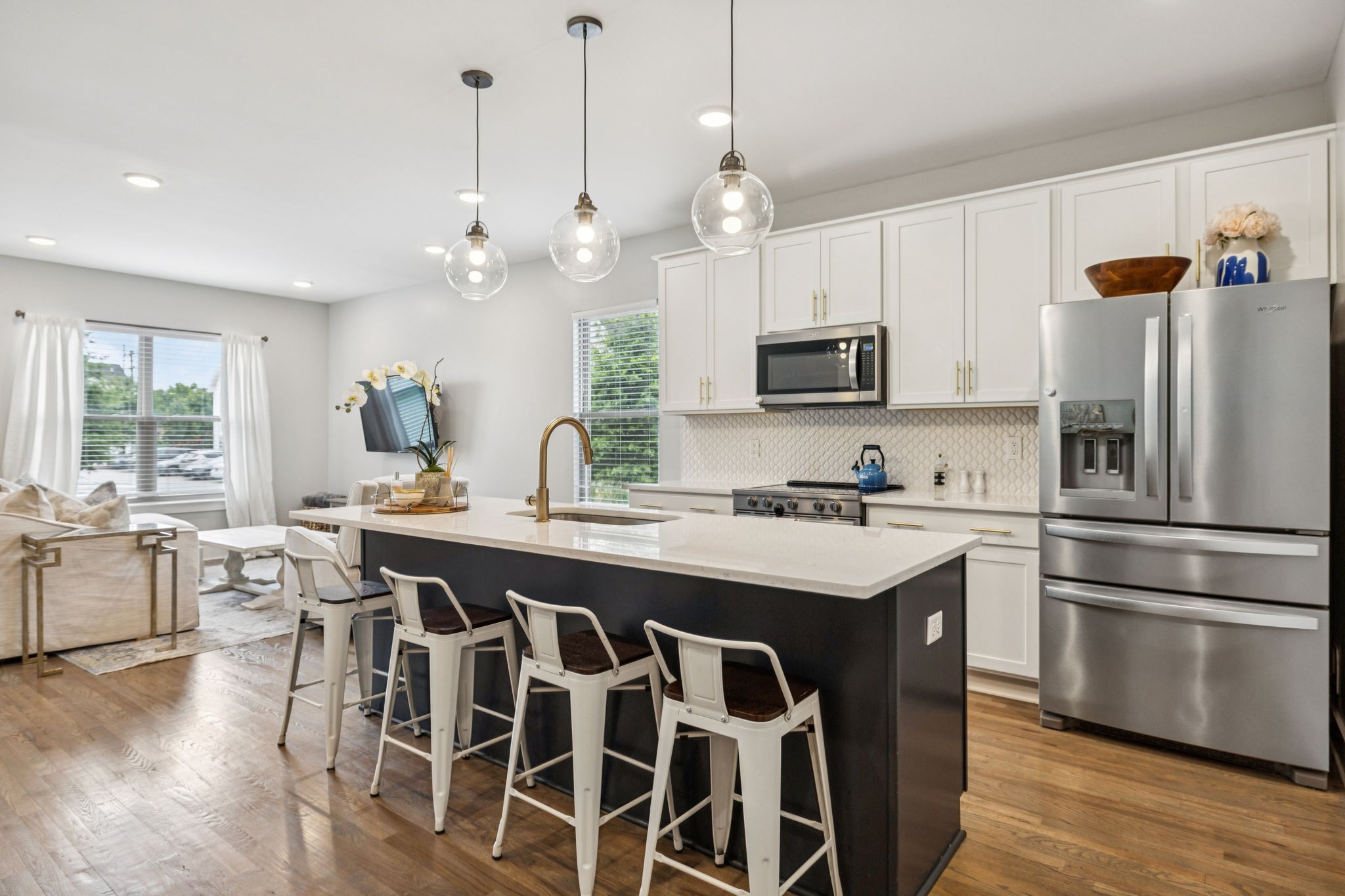 220 Thompson Park Dr