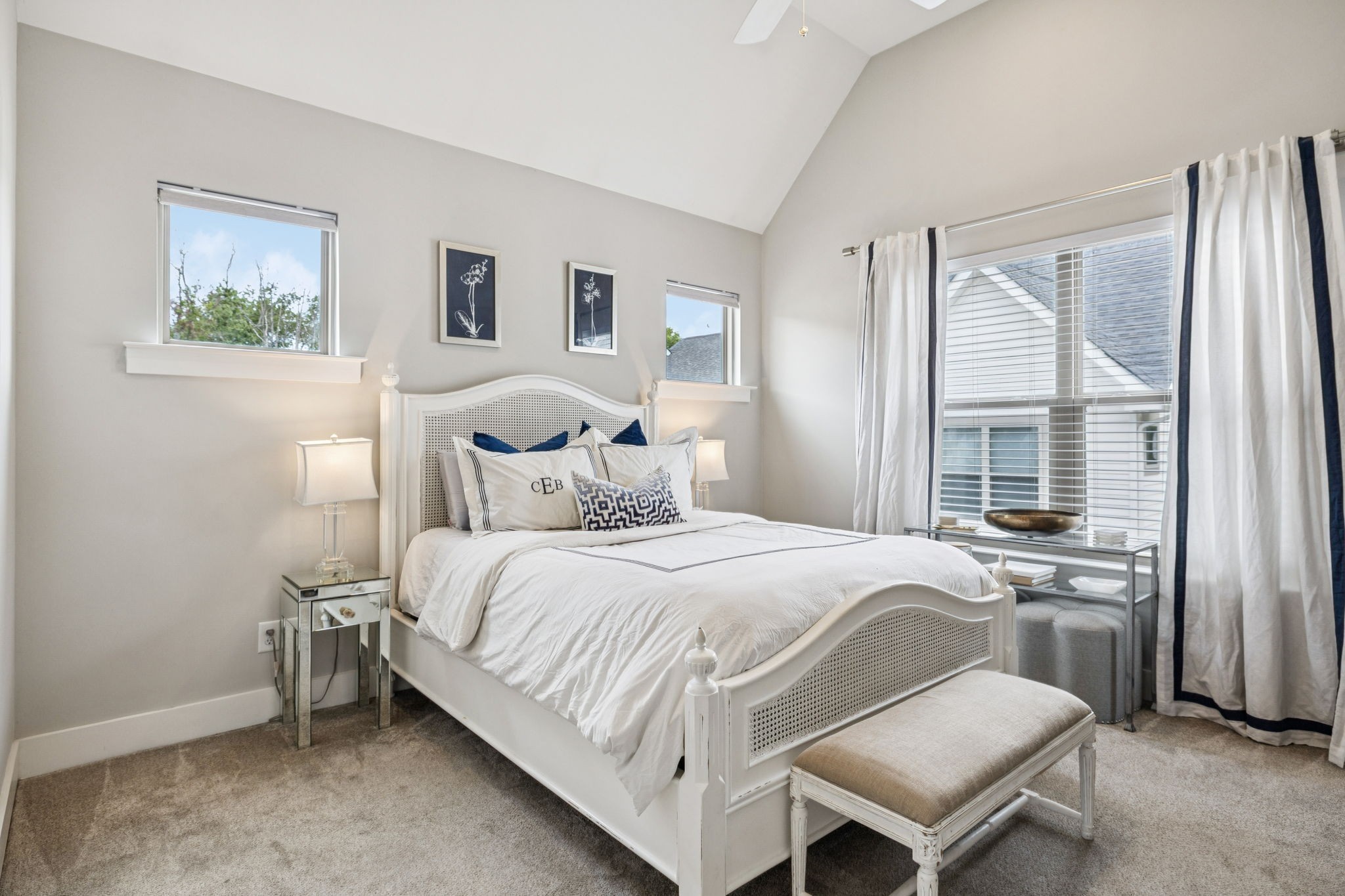 220 Thompson Park Dr