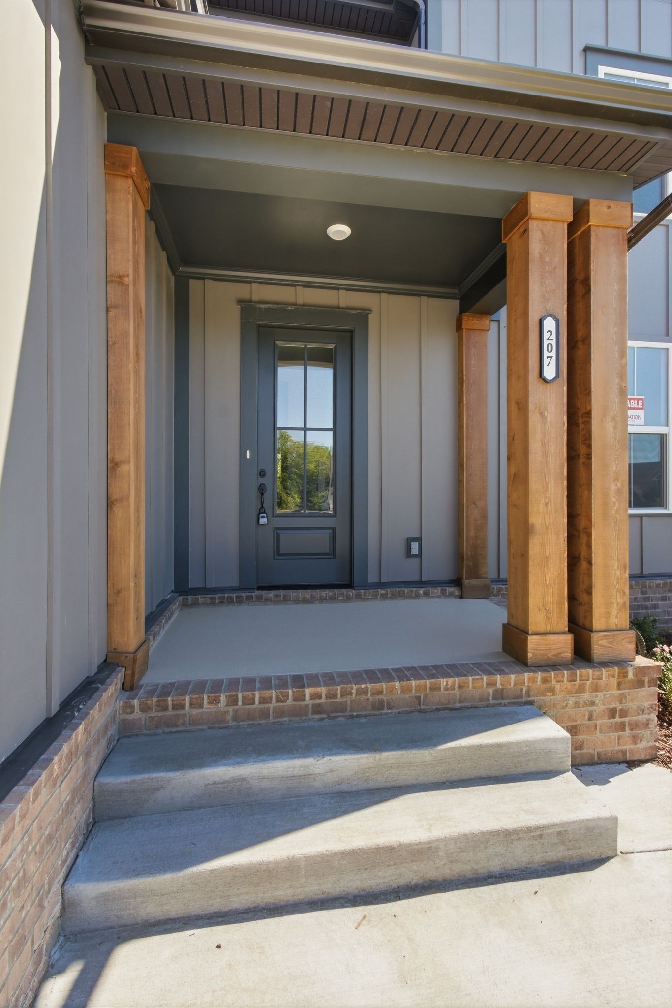 207 Phillips Bend