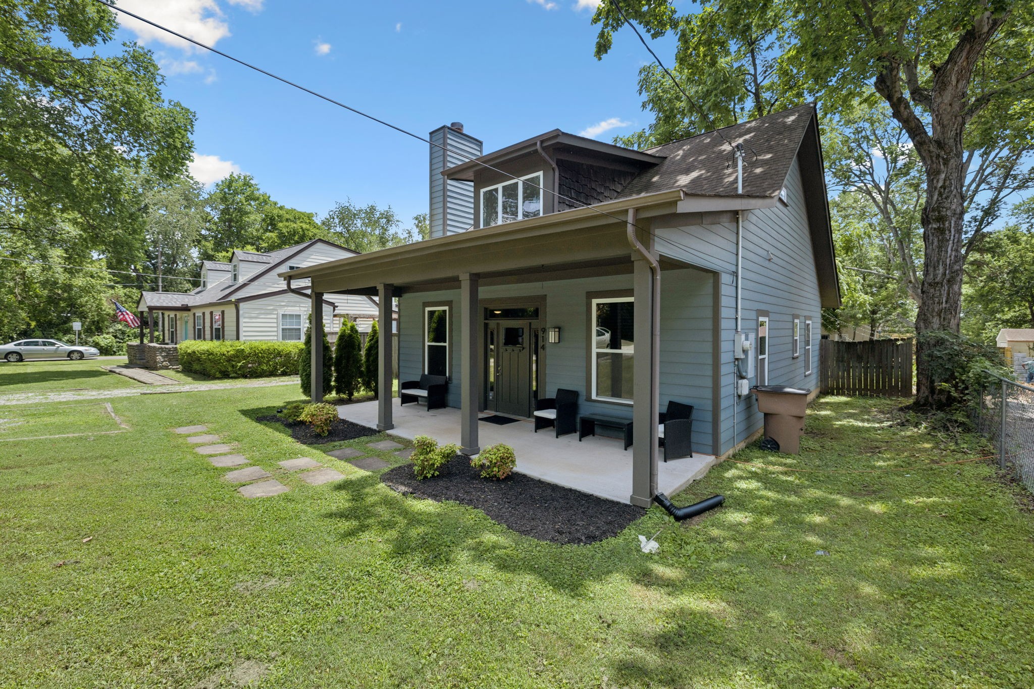 914 Blue Ridge Dr