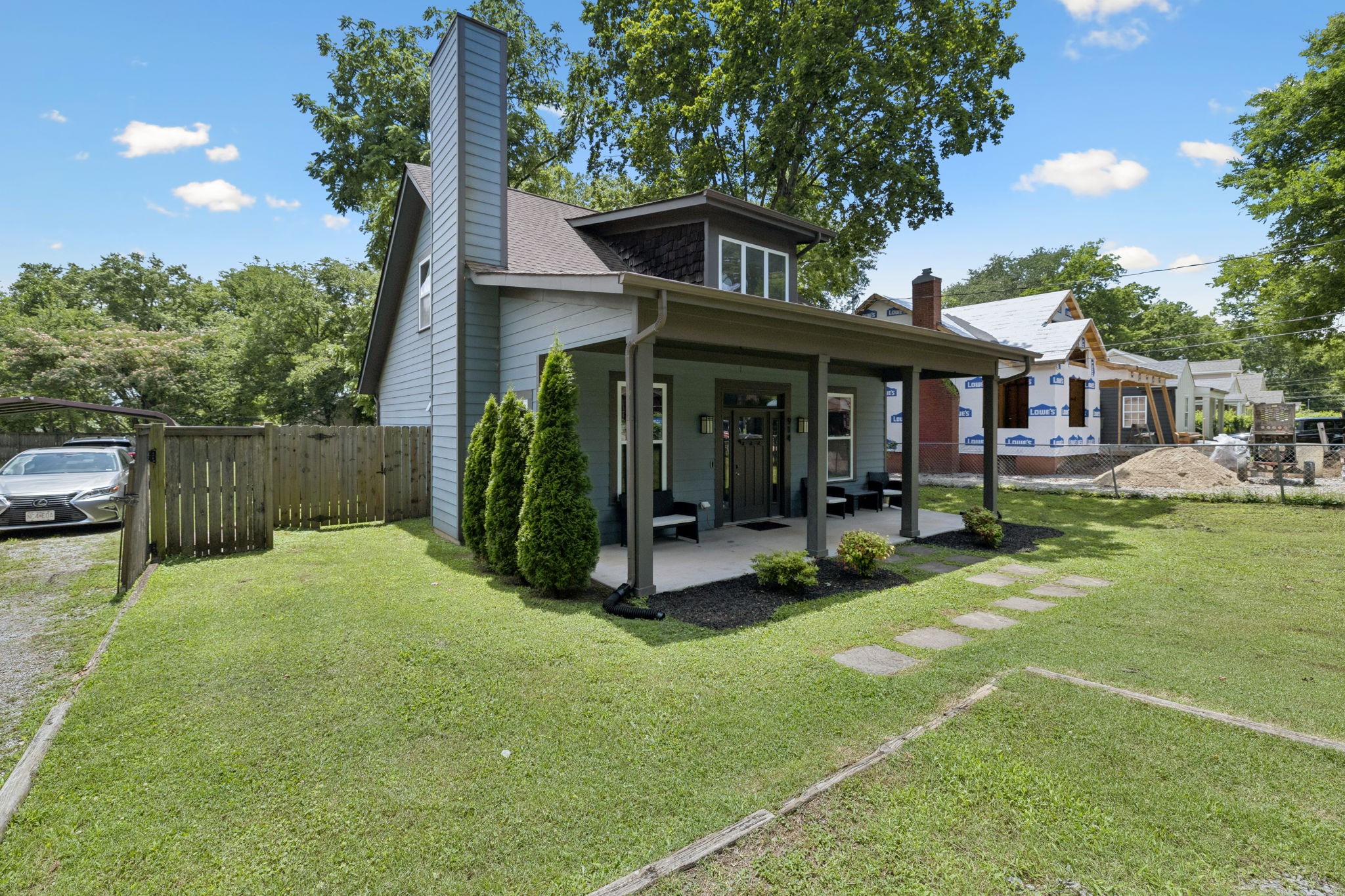 914 Blue Ridge Dr