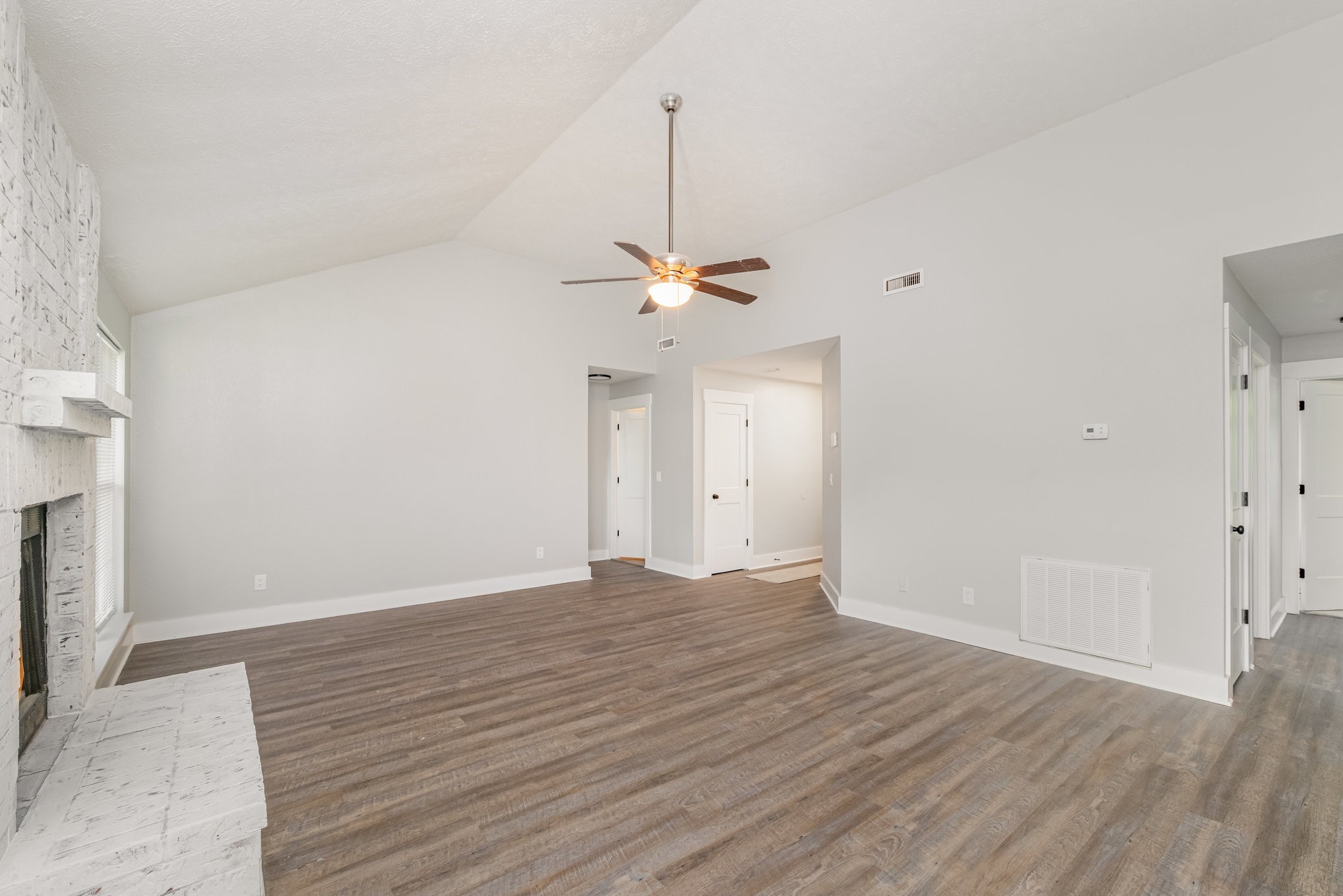 144 Tedder Blvd