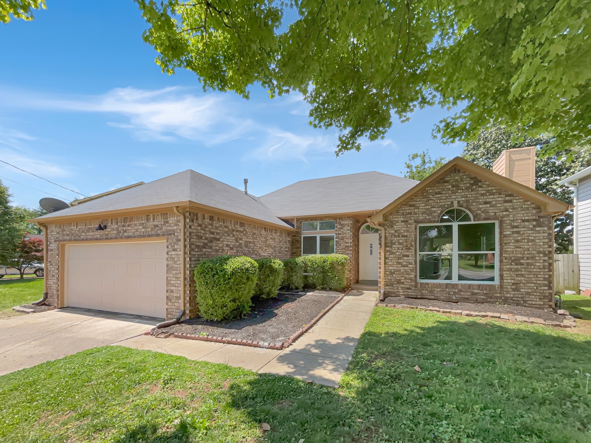 616 Hardin Shire Dr