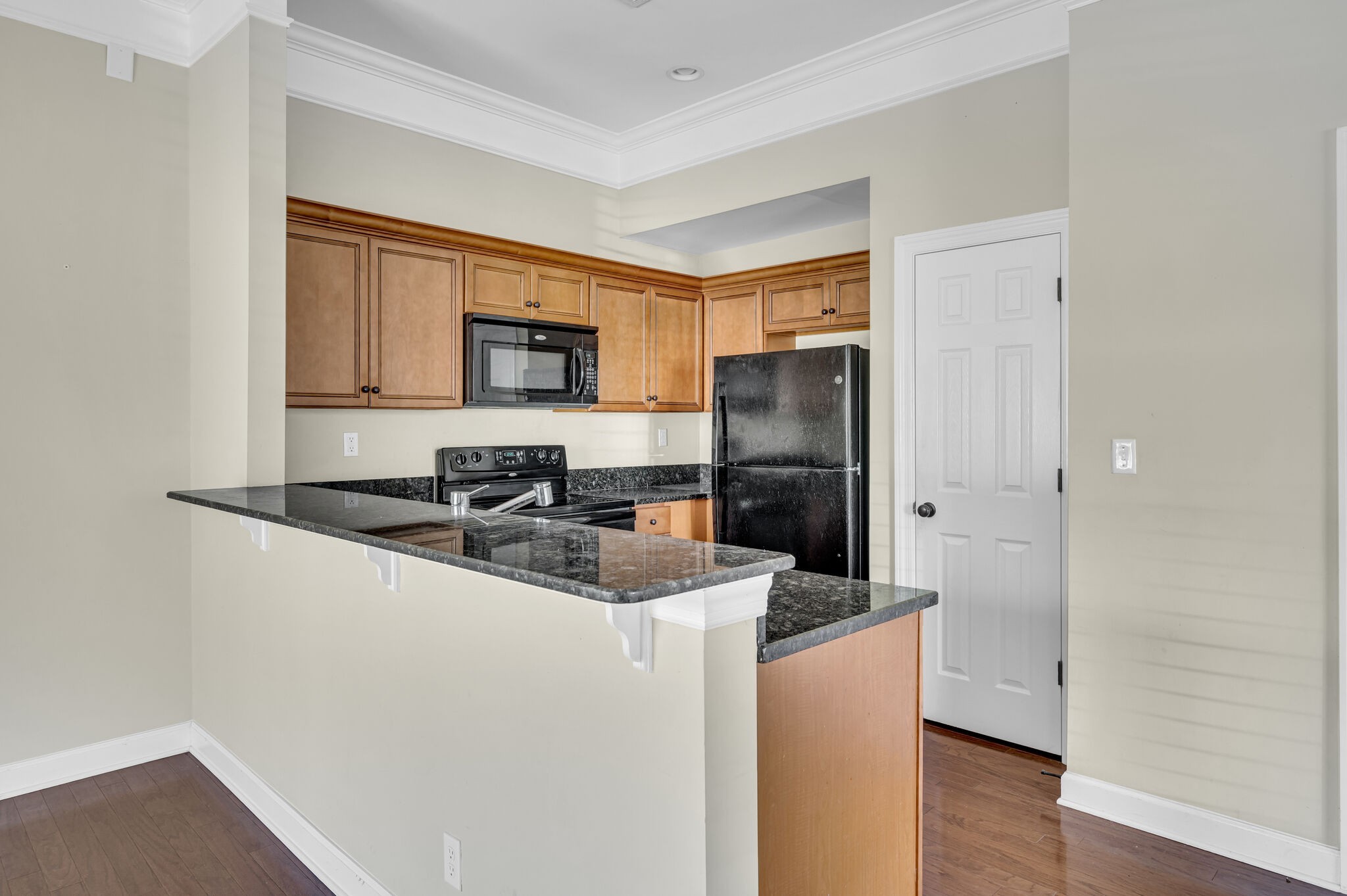 Nashville, Tennessee 37214, United States, 3 Bedrooms Bedrooms, ,3 BathroomsBathrooms,Residential,Active,95707