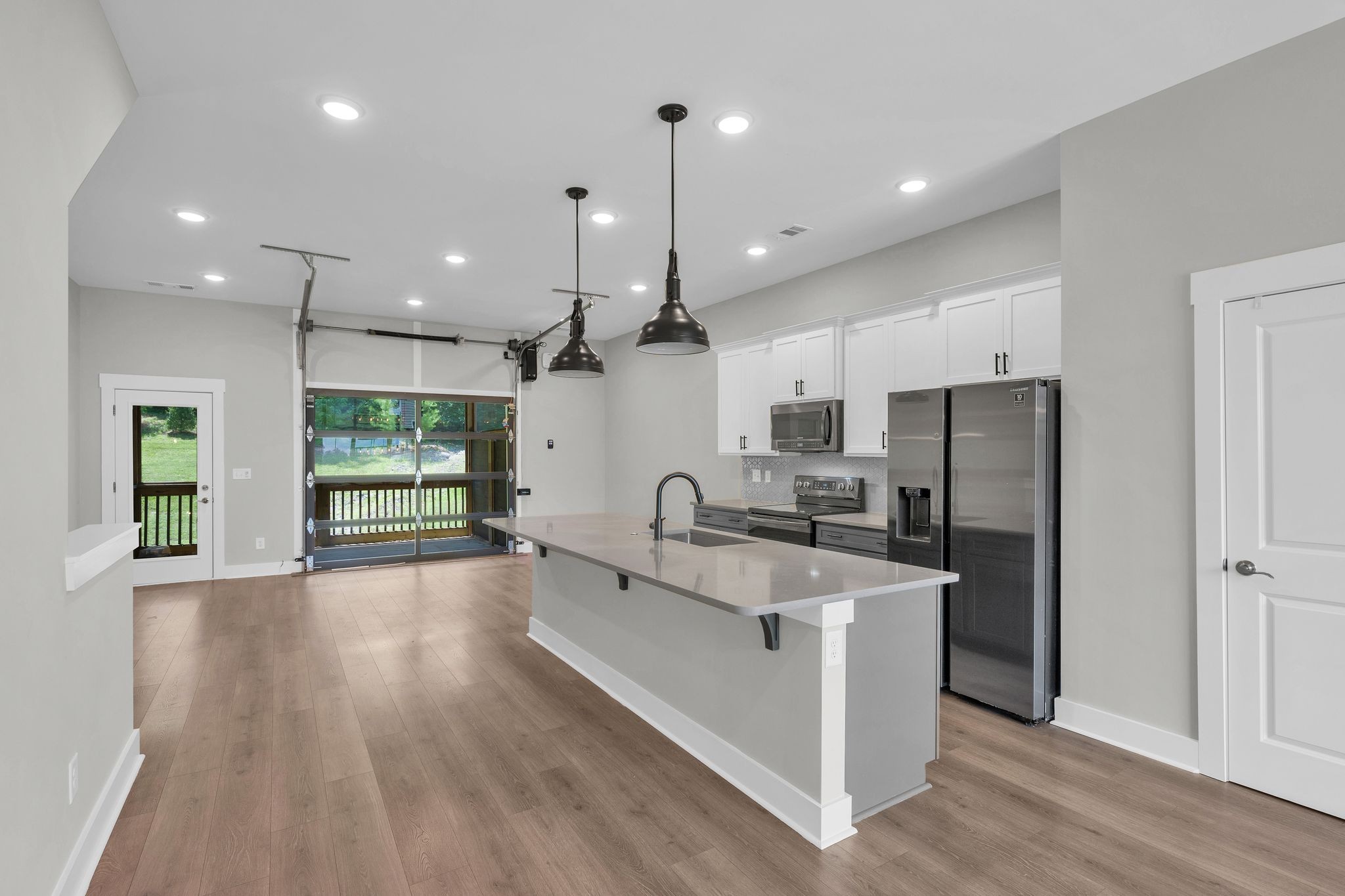 203 Stonecrest Cir