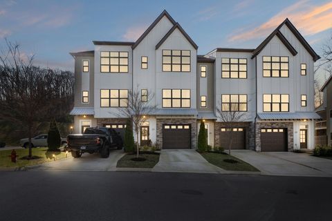 203 Stonecrest Cir Nashville TN 37209