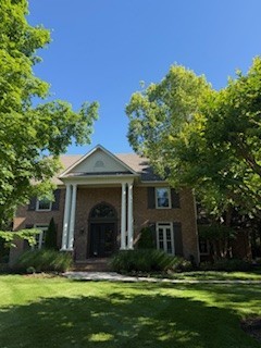 1407 Hawthorn Pl