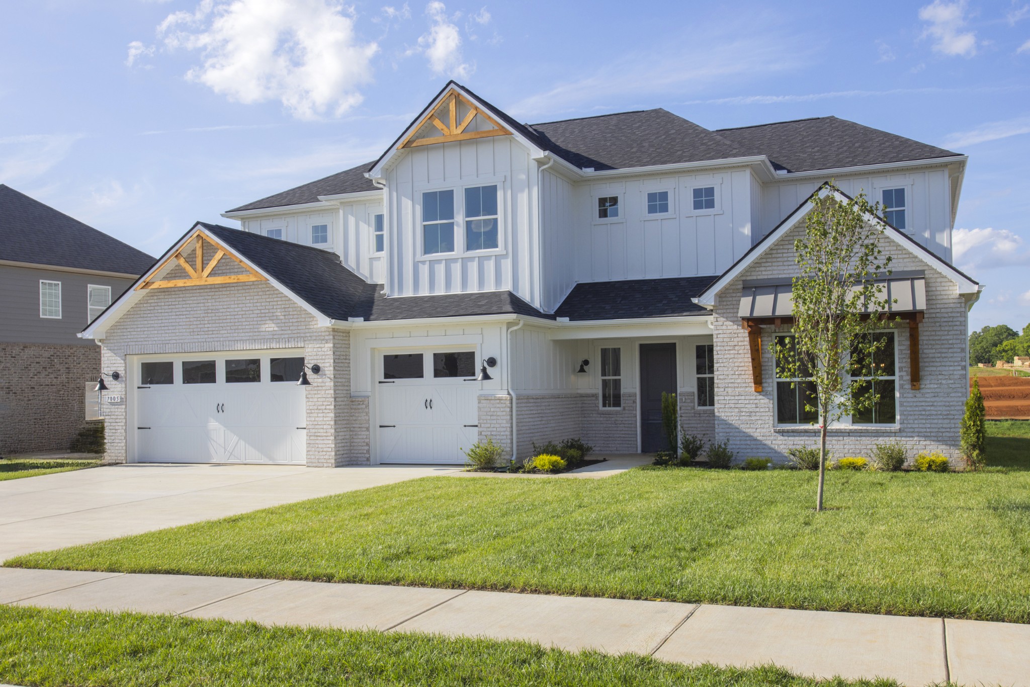 7005 Thunderhead Way