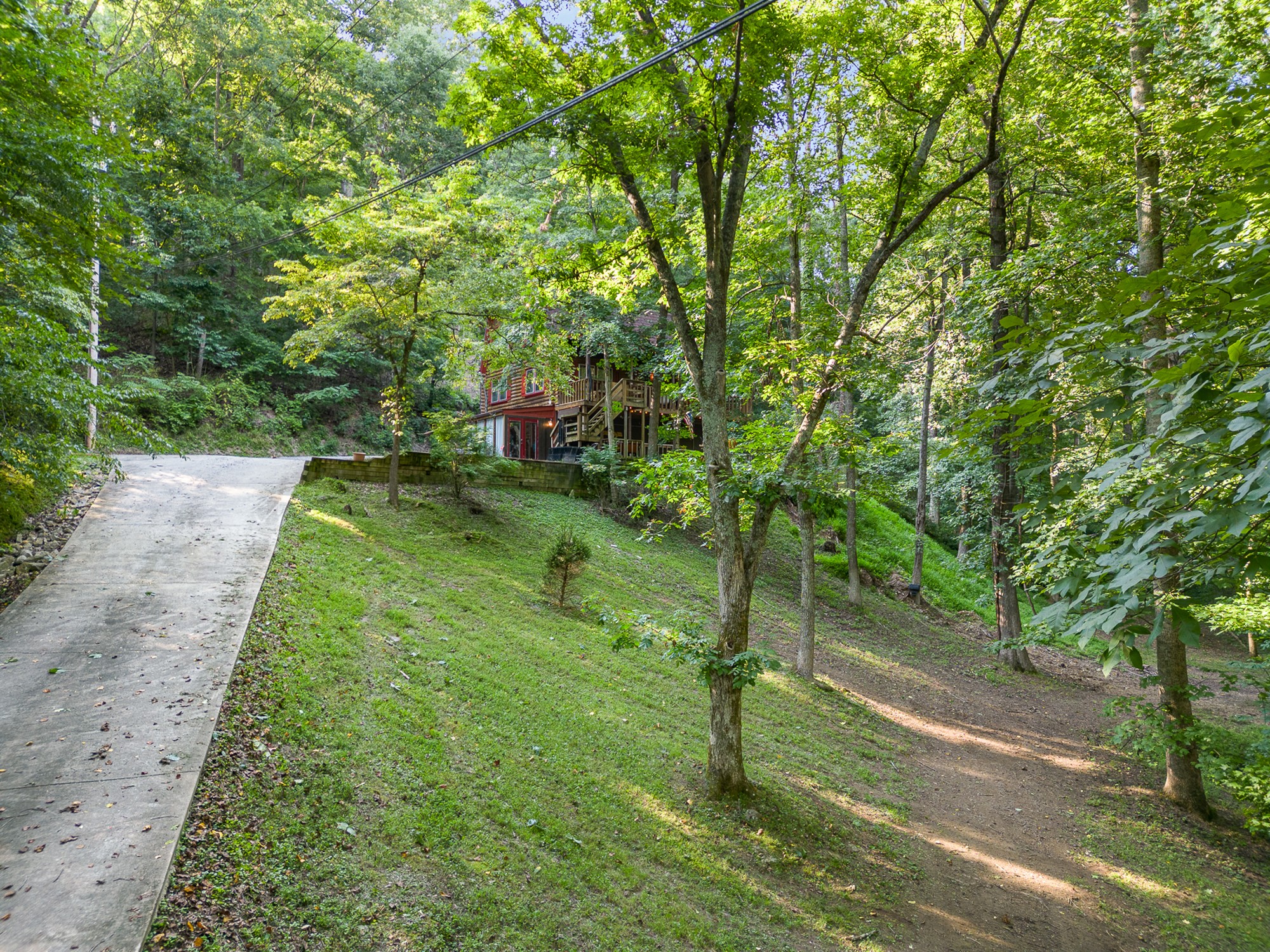 1071 Millers Creek Rd