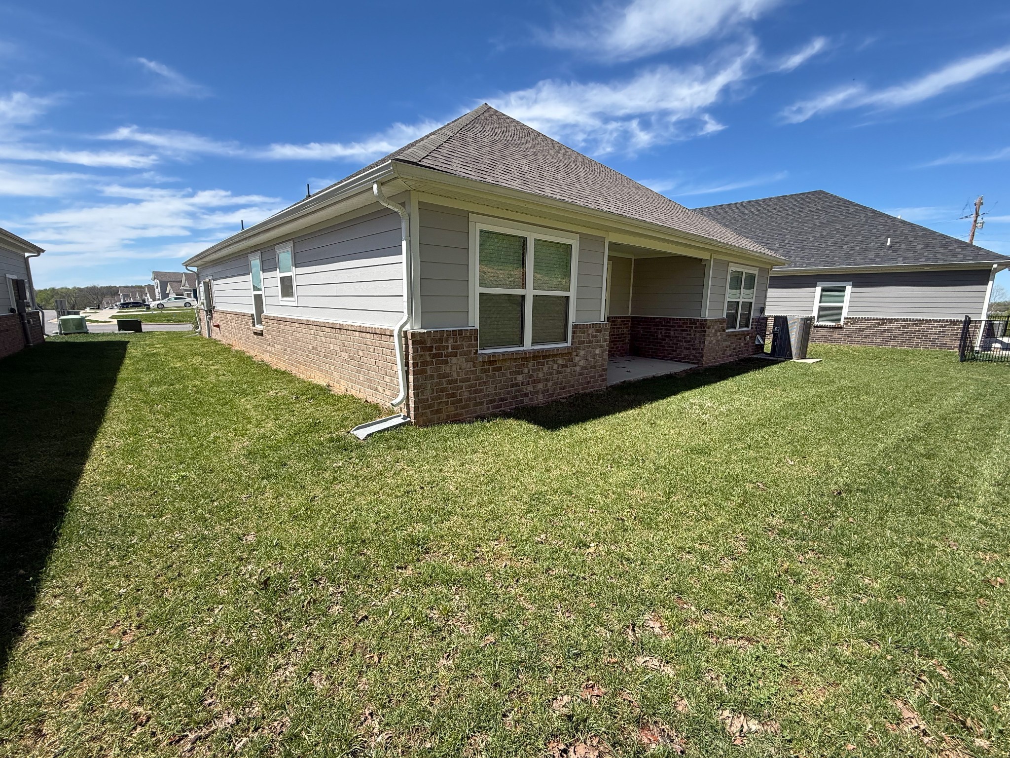 1003 Autumnwood Dr - Photo 3