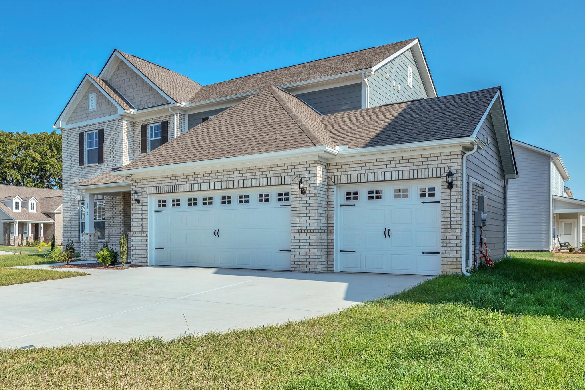 4512 Cresto Loop