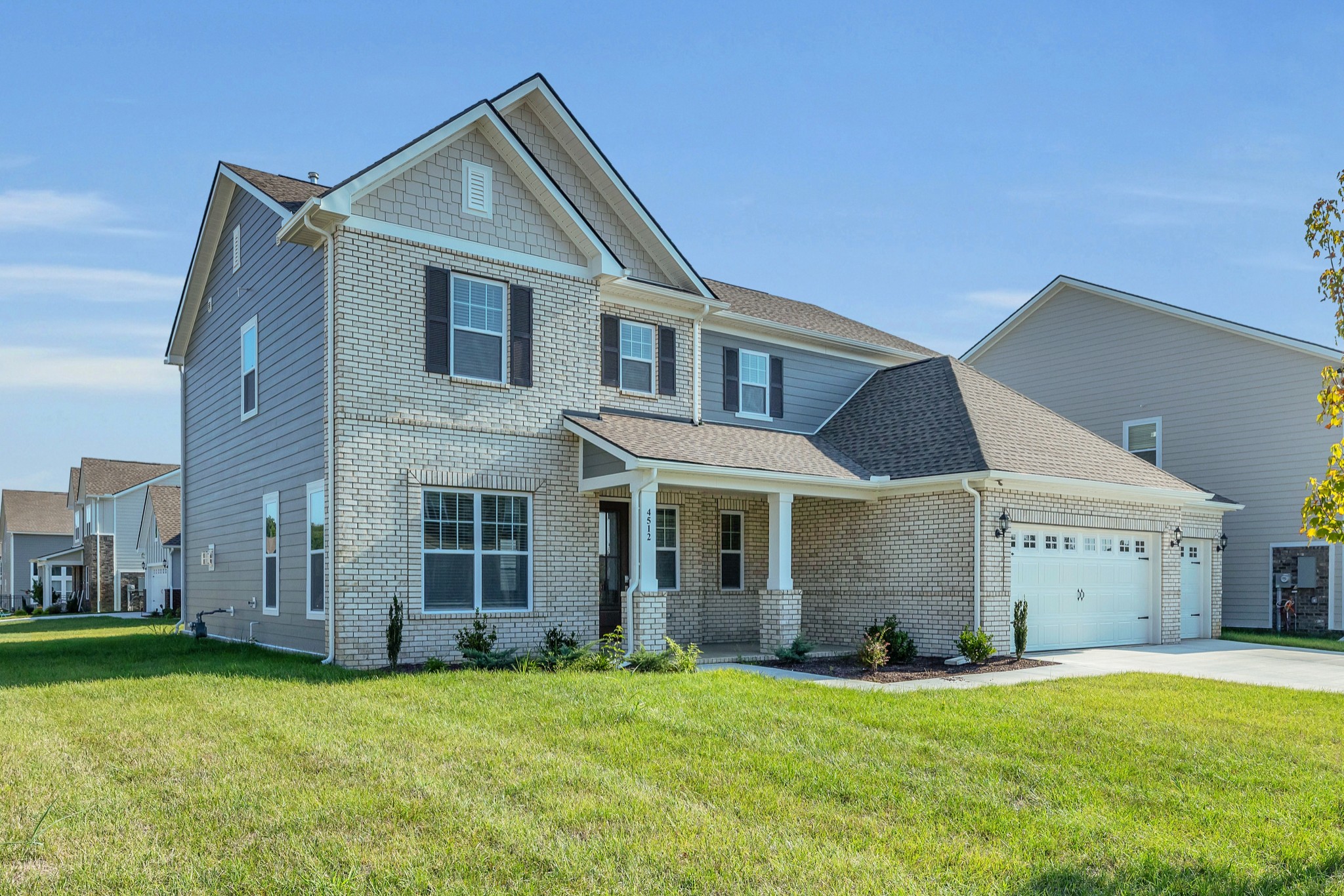 4512 Cresto Loop