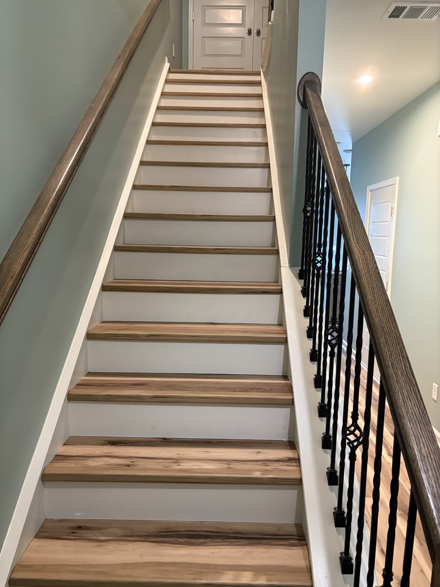 316 Victoria Dr