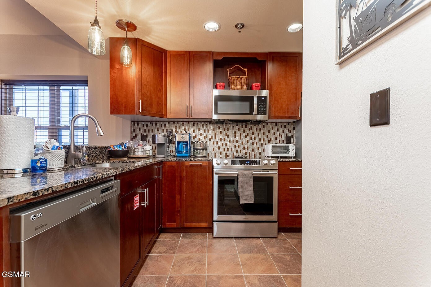 410 Big Bear Way 2001
